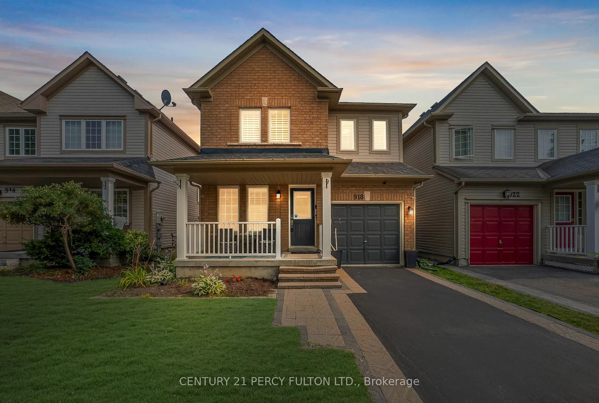 Photo 1 of 918 Taggart Crescent, Oshawa, Pinecrest — HOMEH