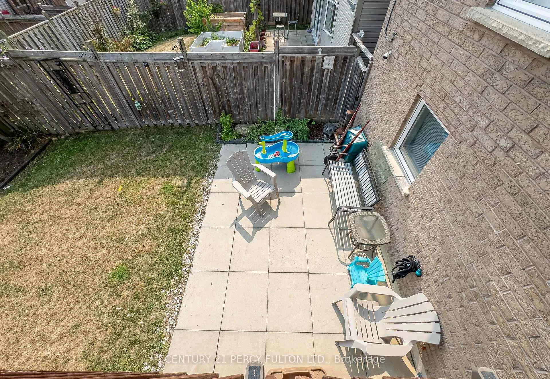 Photo 28 of 918 Taggart Crescent, Oshawa, Pinecrest — HOMEH