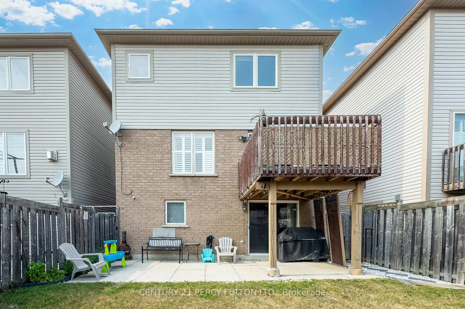 Photo 29 of 918 Taggart Crescent, Oshawa, Pinecrest — HOMEH