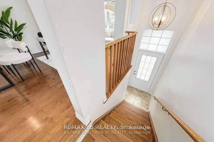 Photo 5 of 11 Reevesmere Lane, Ajax, Northeast Ajax — HOMEH