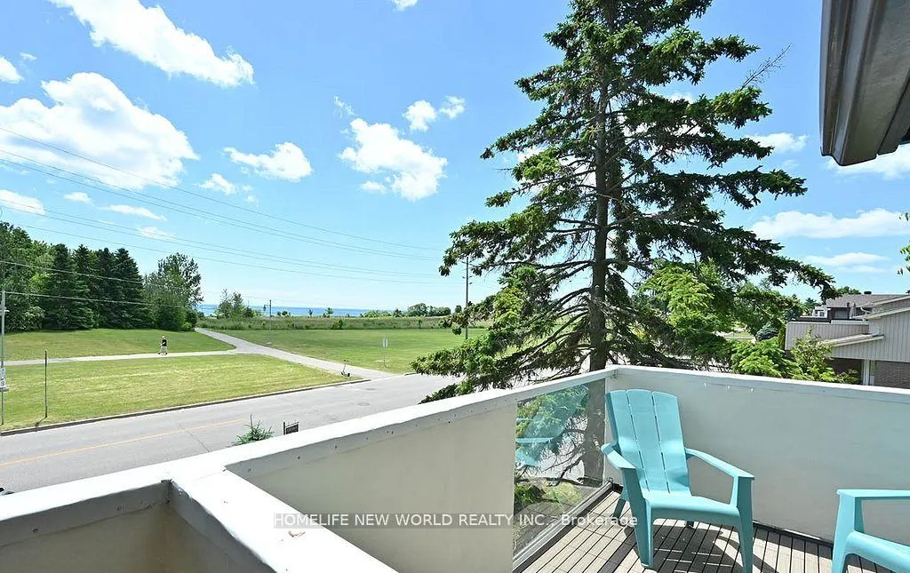 Photo 19 of 58 Lake Driveway, Ajax, South East — HOMEH