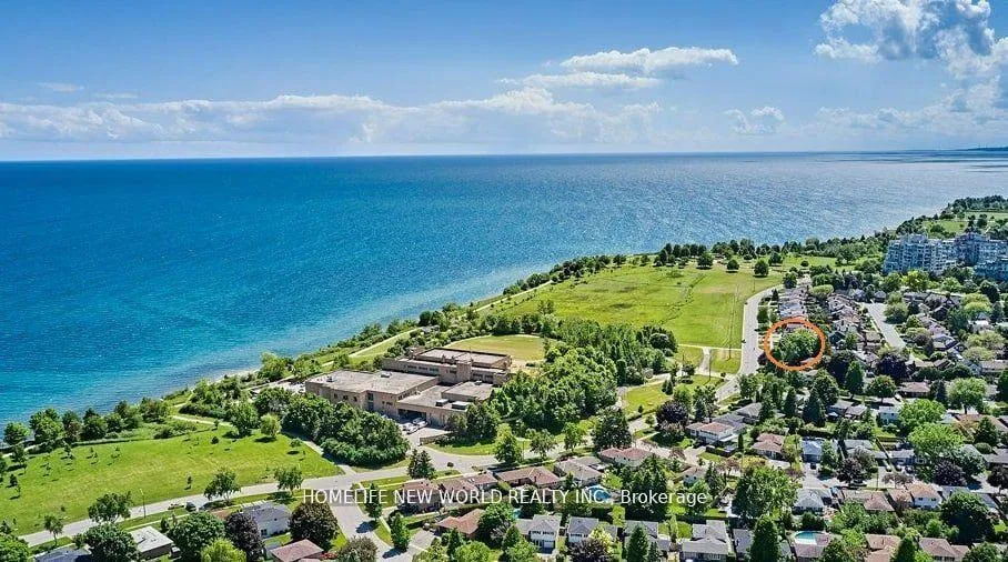 Photo 20 of 58 Lake Driveway, Ajax, South East — HOMEH