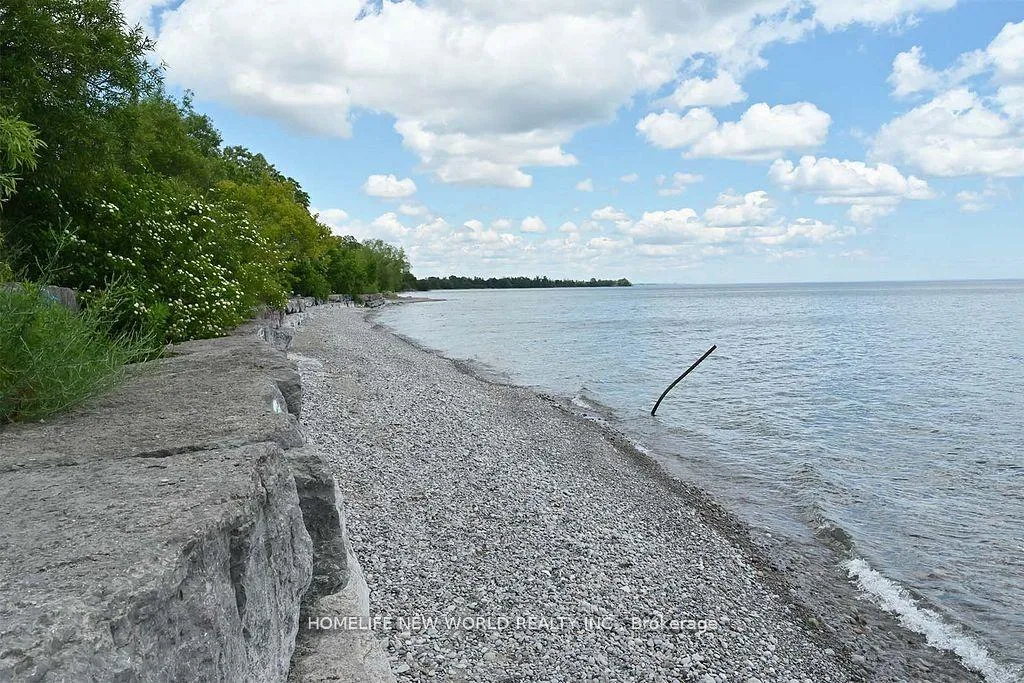 Photo 21 of 58 Lake Driveway, Ajax, South East — HOMEH