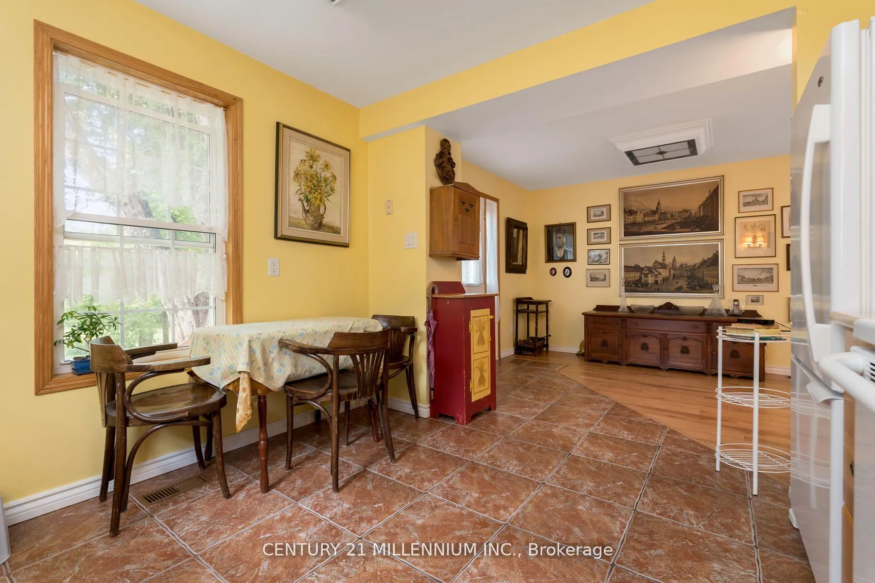 Photo 11 of 11 Old Pavillion Road, Caledon, Cheltenham — HOMEH
