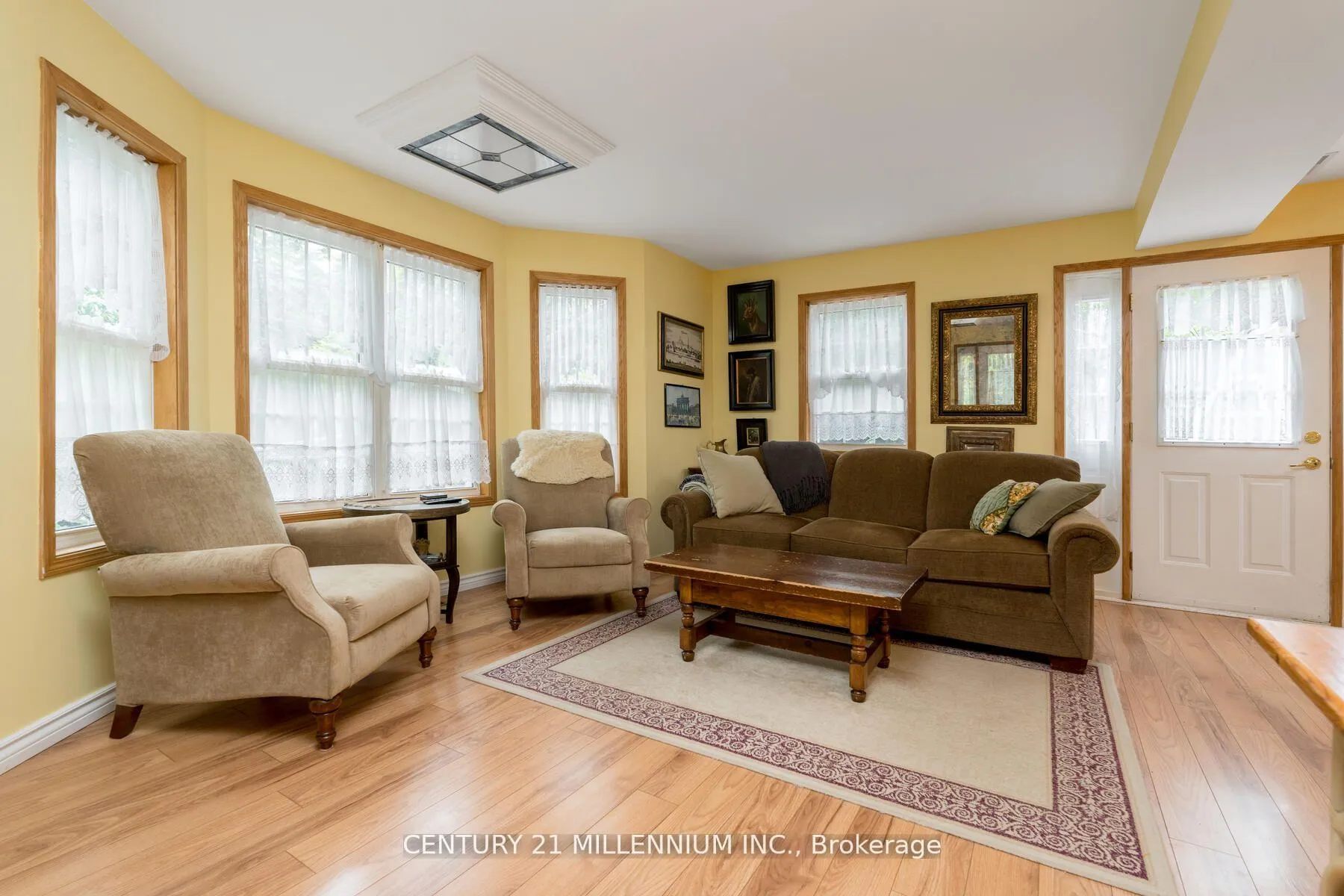 Photo 14 of 11 Old Pavillion Road, Caledon, Cheltenham — HOMEH