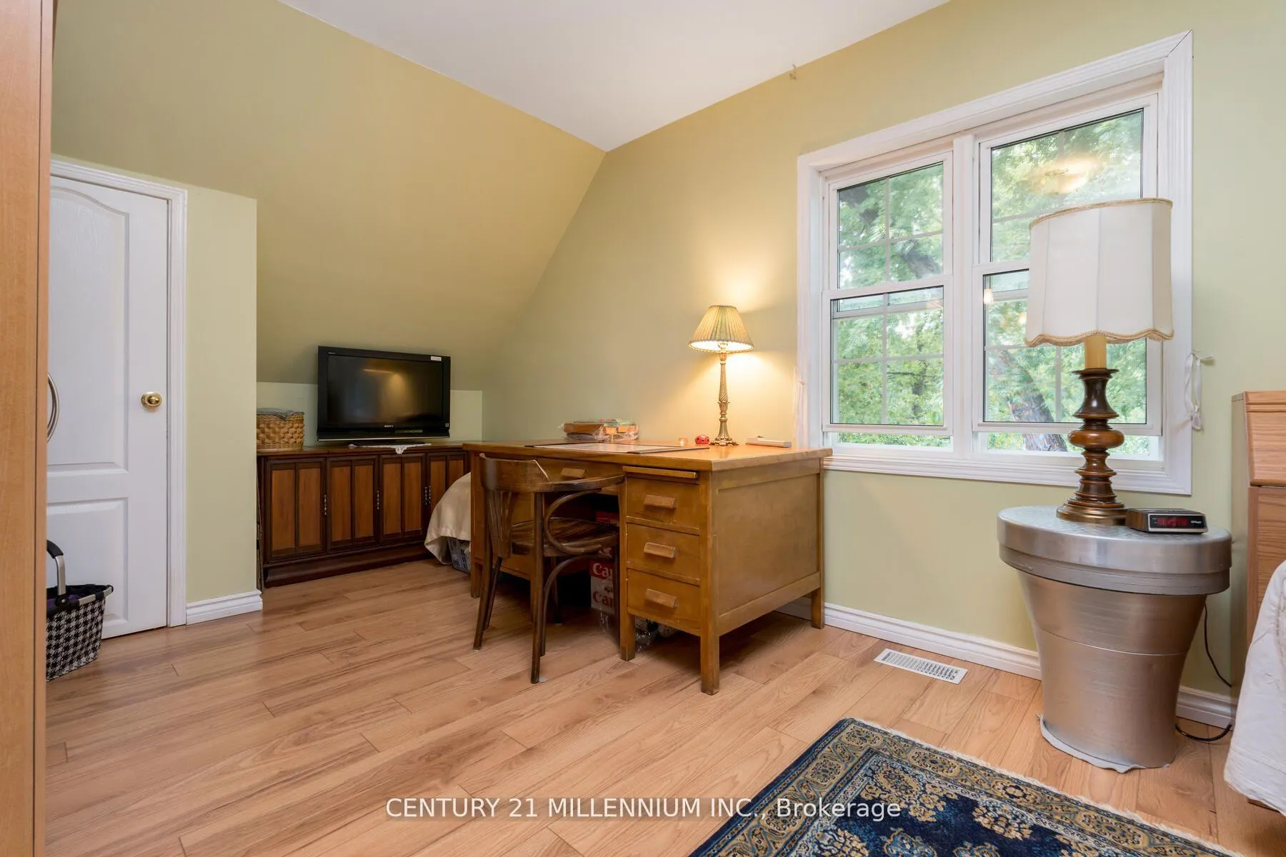 Photo 20 of 11 Old Pavillion Road, Caledon, Cheltenham — HOMEH