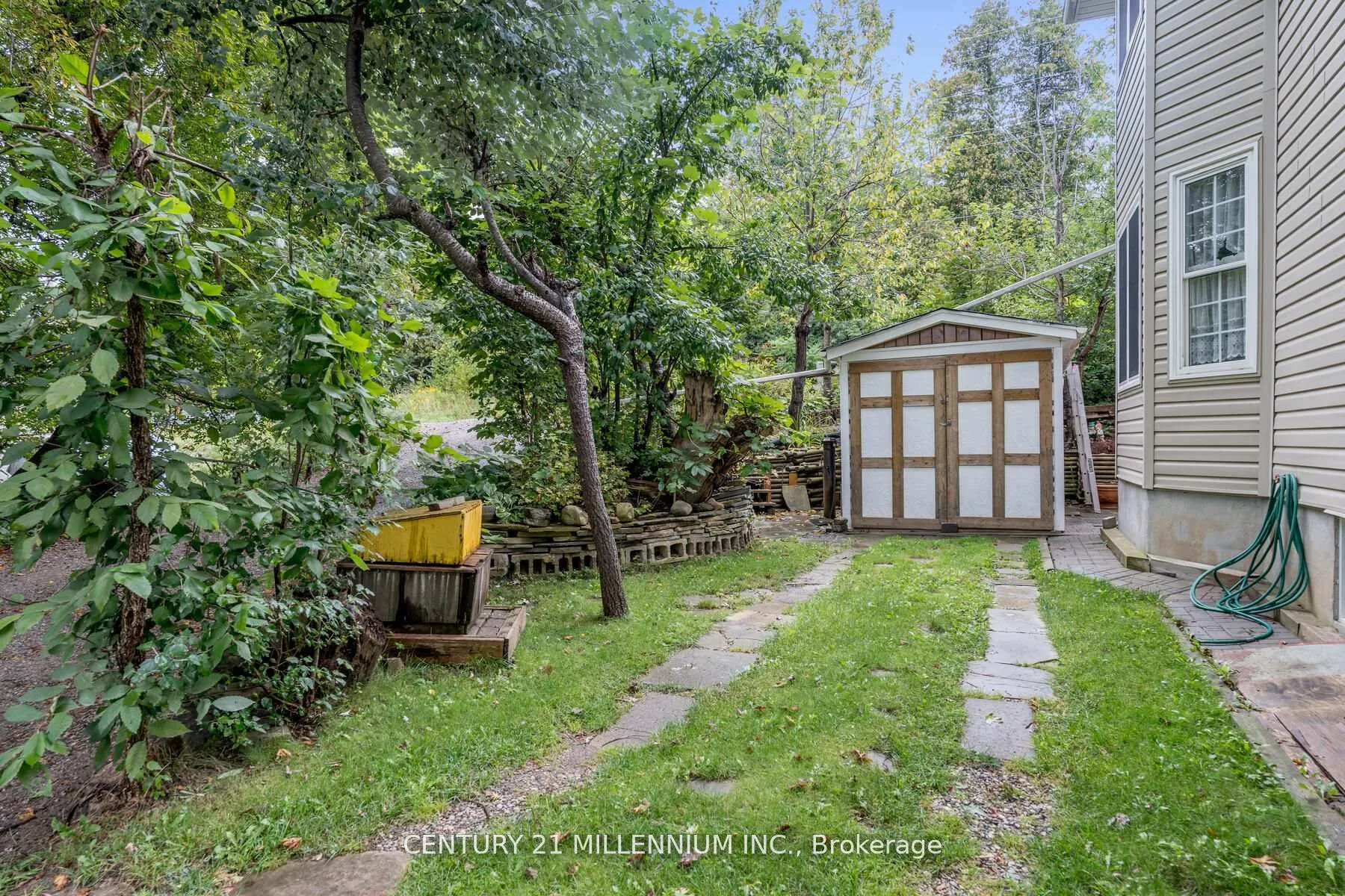 Photo 31 of 11 Old Pavillion Road, Caledon, Cheltenham — HOMEH