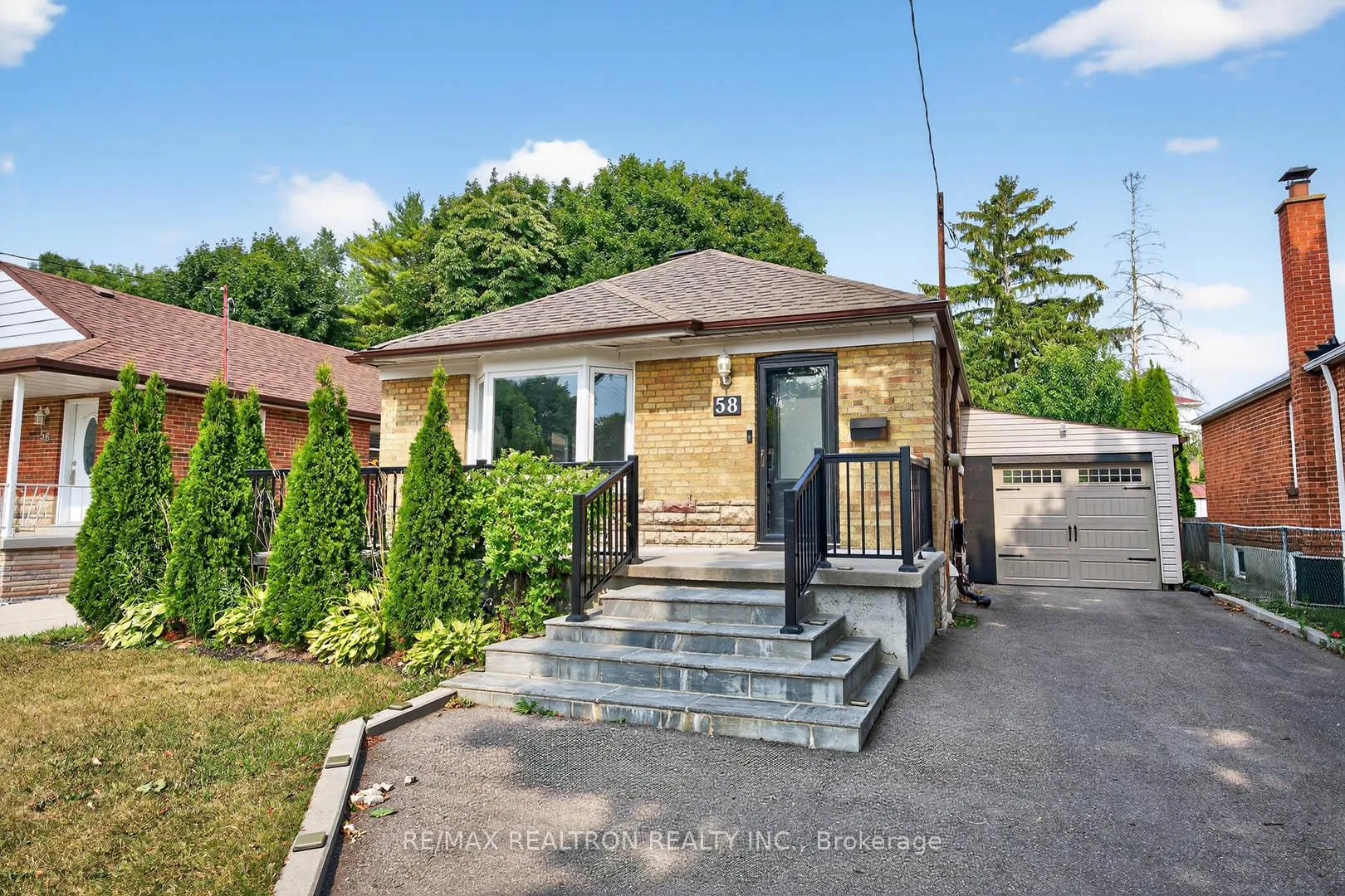 Photo 1 of 58 Leahann Drive, Scarborough, Dorset Park — HOMEH