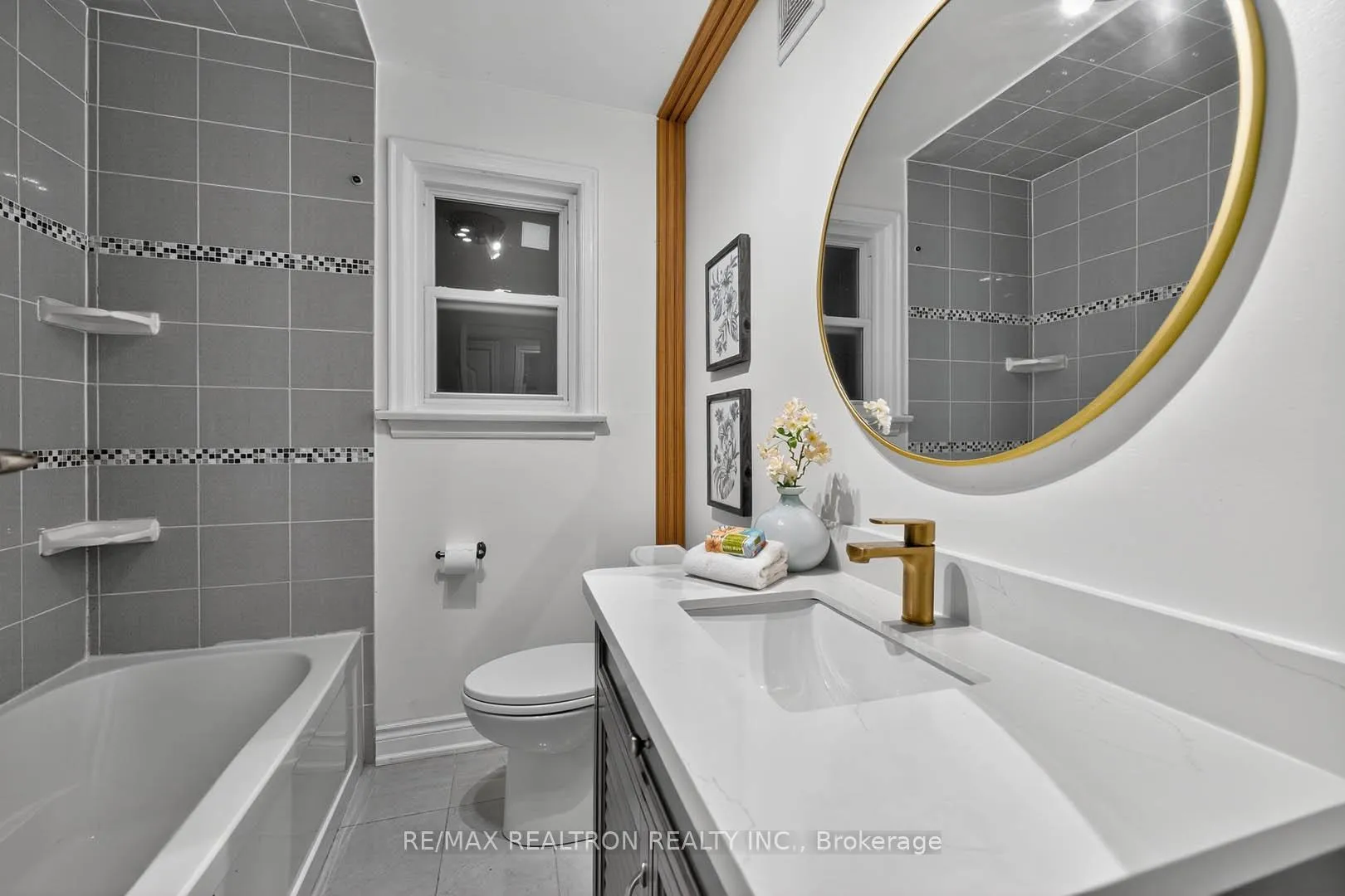 Photo 31 of 58 Leahann Drive, Scarborough, Dorset Park — HOMEH