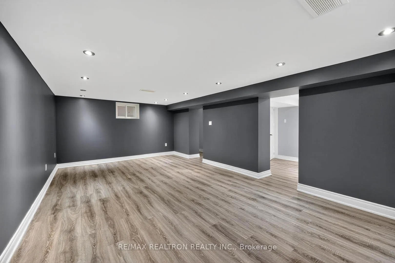 Photo 38 of 58 Leahann Drive, Scarborough, Dorset Park — HOMEH