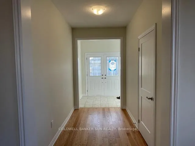 Photo 3 of 8 Heming Street, Brant, Paris — HOMEH