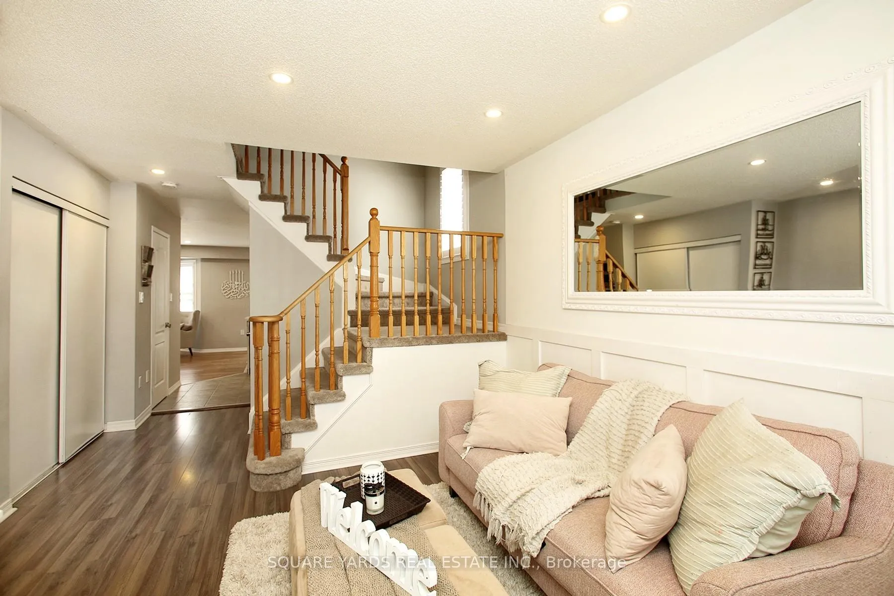 Photo 4 of 205 Norland Circle, Oshawa, Windfields — HOMEH