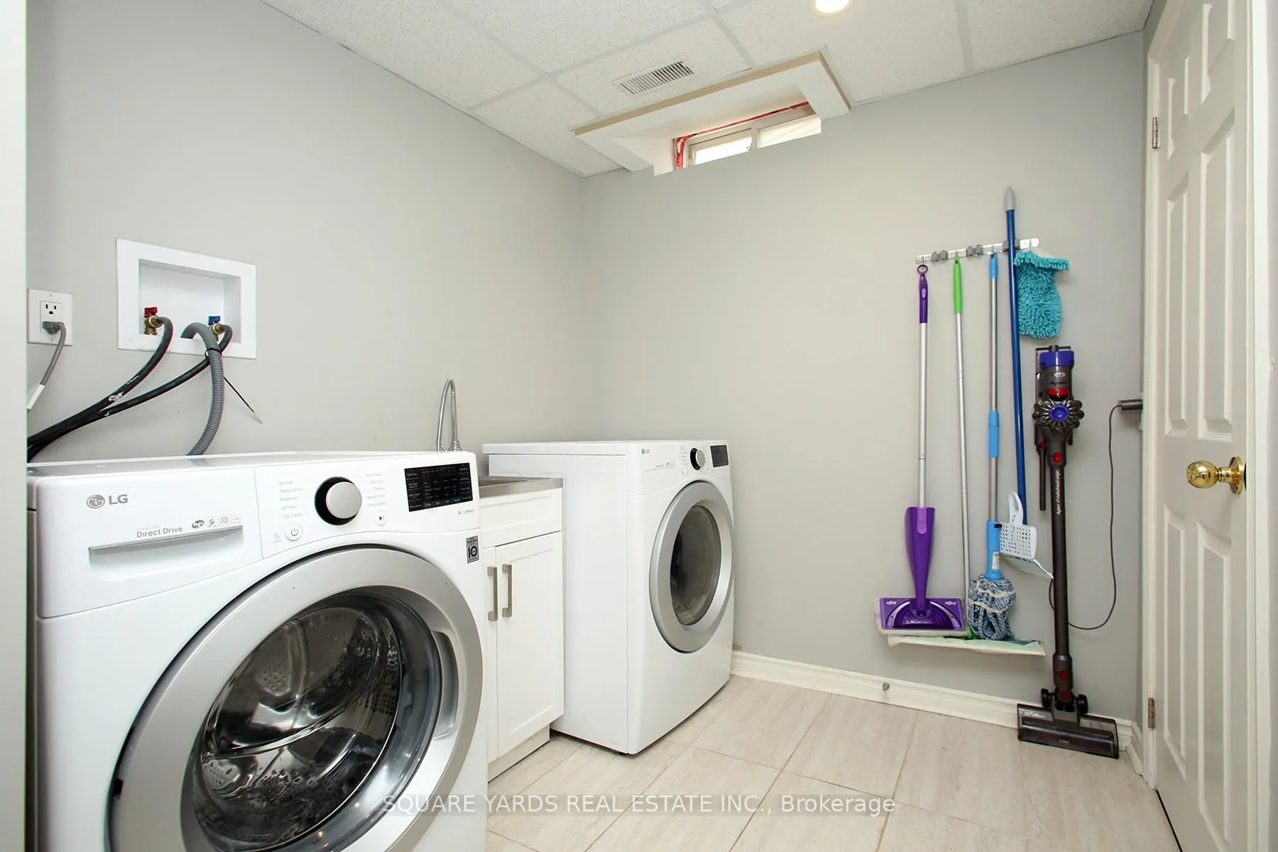 Photo 28 of 205 Norland Circle, Oshawa, Windfields — HOMEH