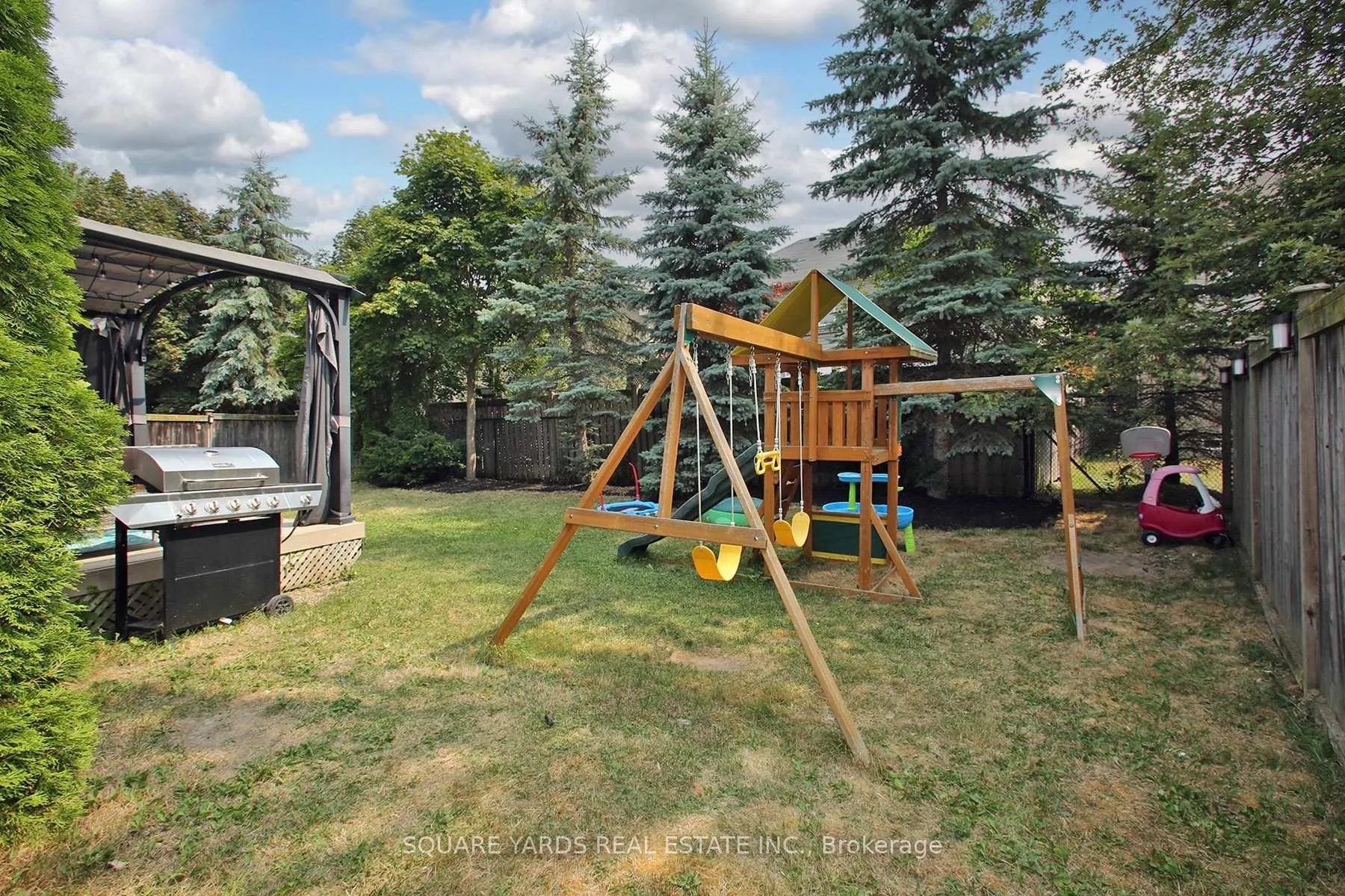 Photo 29 of 205 Norland Circle, Oshawa, Windfields — HOMEH