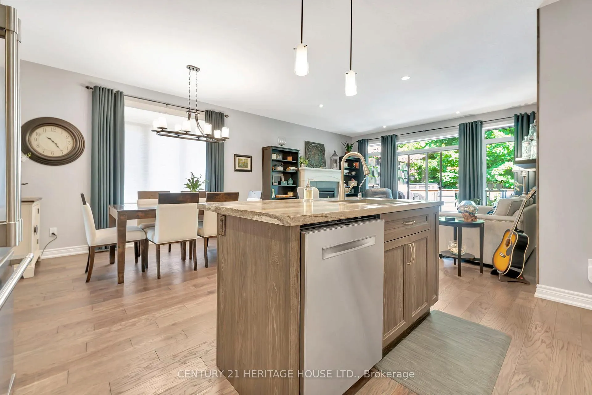 Photo 17 of 23 Hampton Street, Brant, Paris — HOMEH