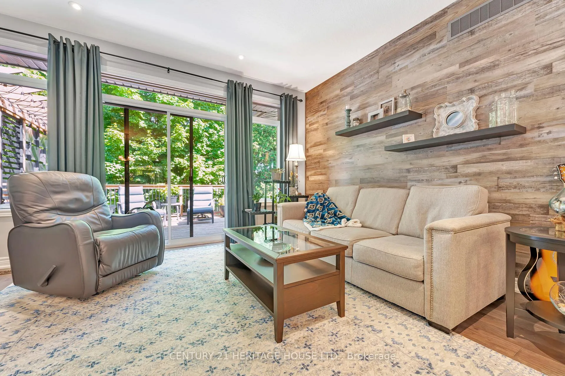 Photo 20 of 23 Hampton Street, Brant, Paris — HOMEH