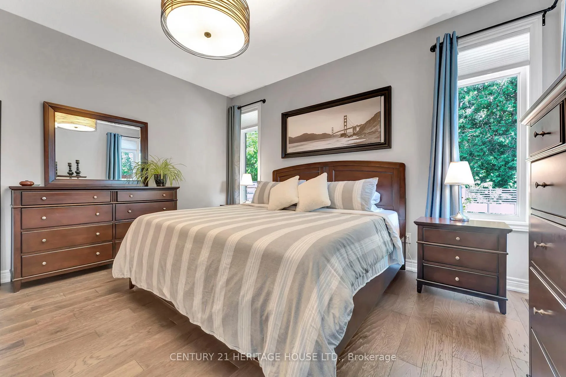 Photo 23 of 23 Hampton Street, Brant, Paris — HOMEH
