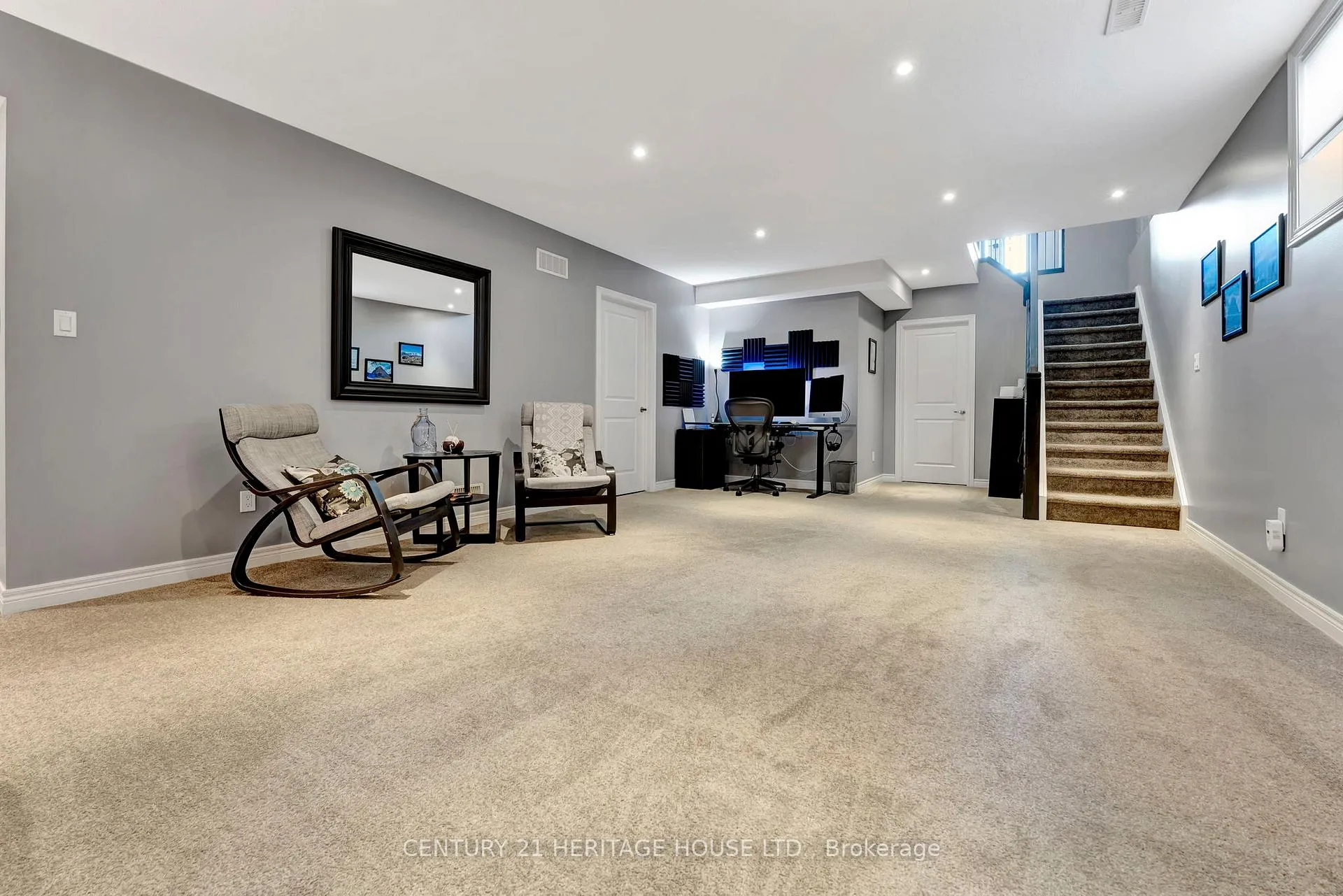 Photo 35 of 23 Hampton Street, Brant, Paris — HOMEH