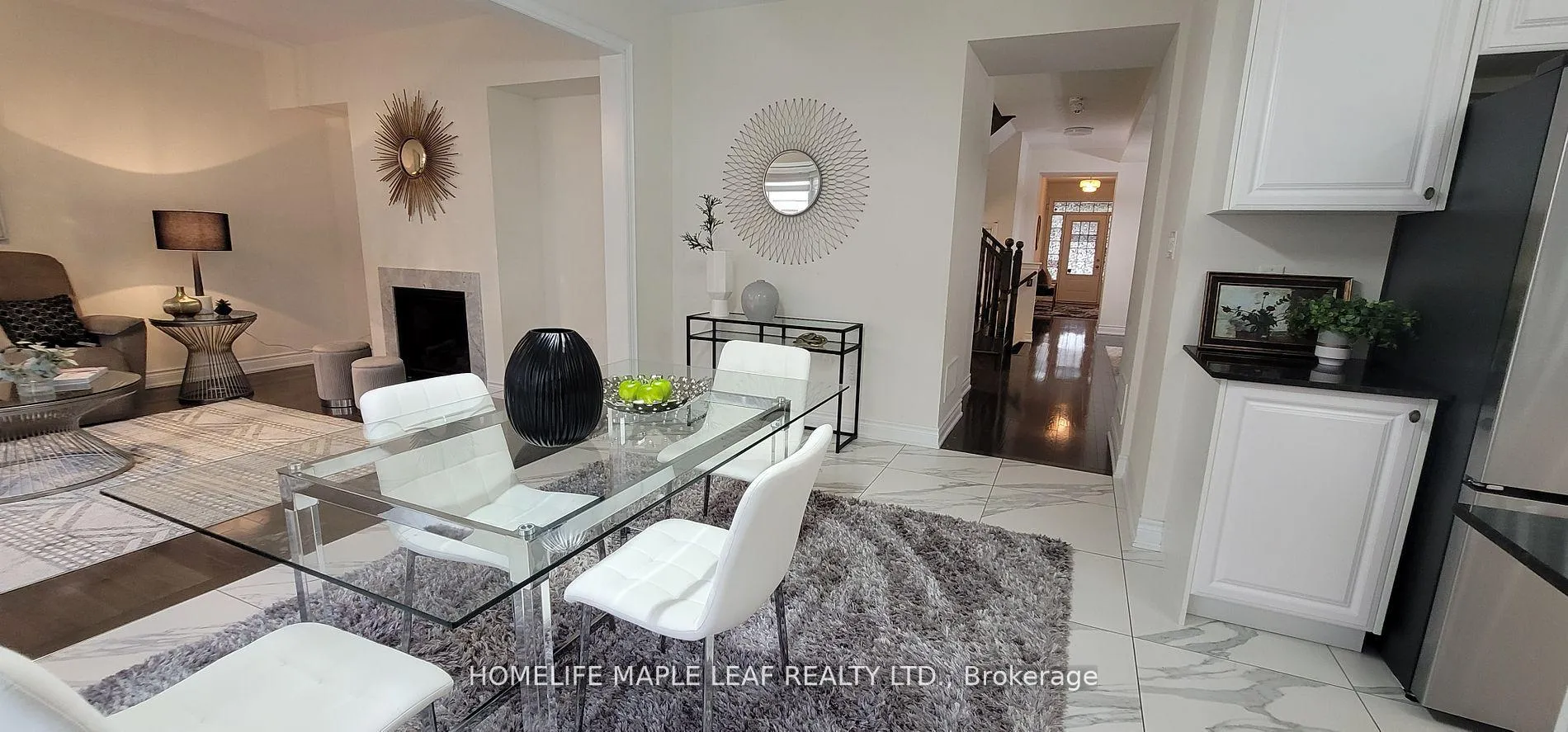 Photo 12 of 63 Boone Crescent W, Vaughan, Kleinburg — HOMEH