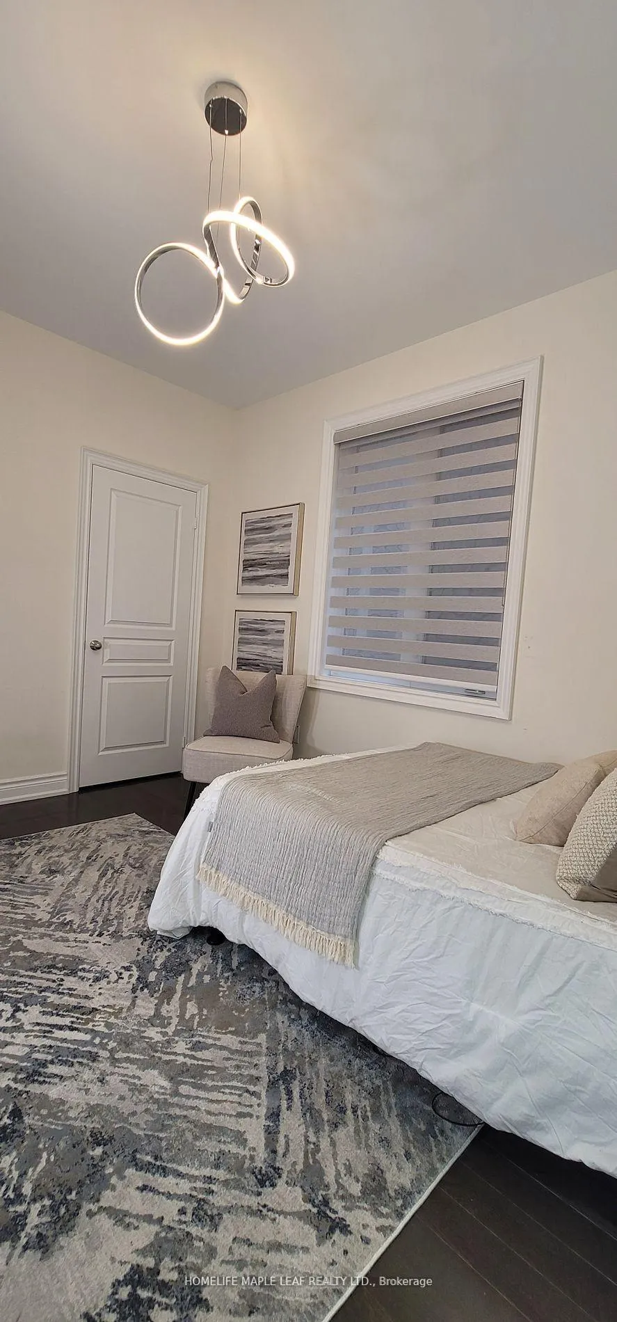 Photo 30 of 63 Boone Crescent W, Vaughan, Kleinburg — HOMEH