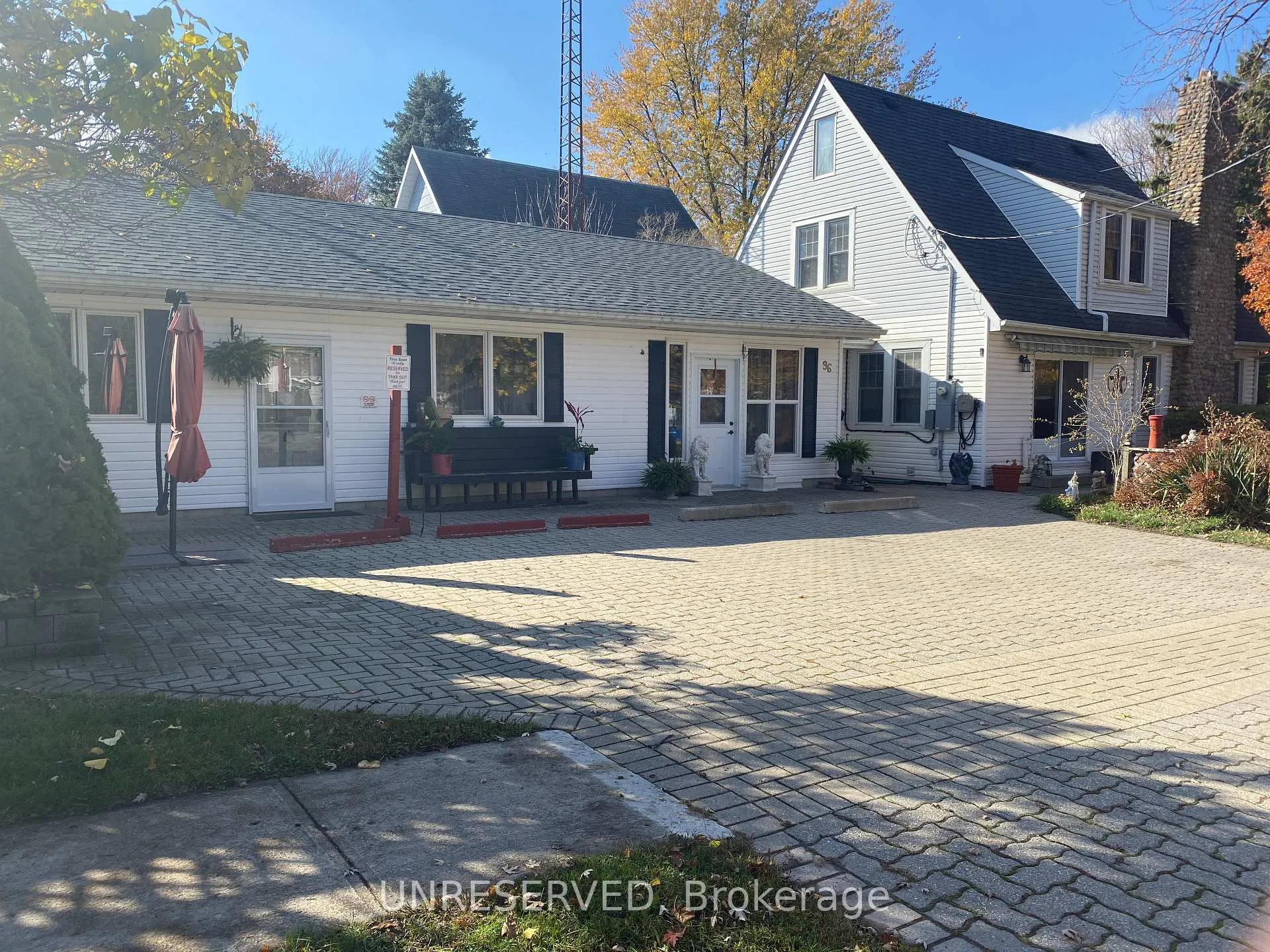 Photo 2 of 96 Main Street W, Chatham-Kent, Ridgetown — HOMEH