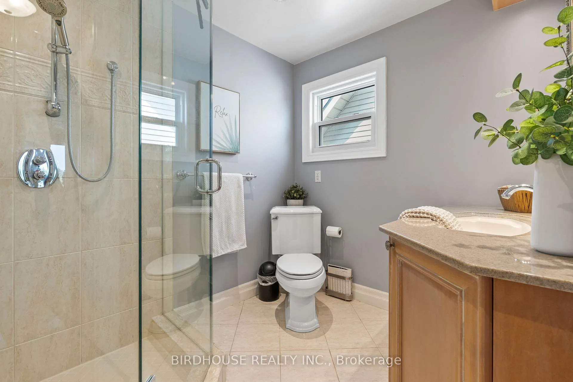 Photo 20 of 60 Cornwall Drive, Ajax, Central — HOMEH