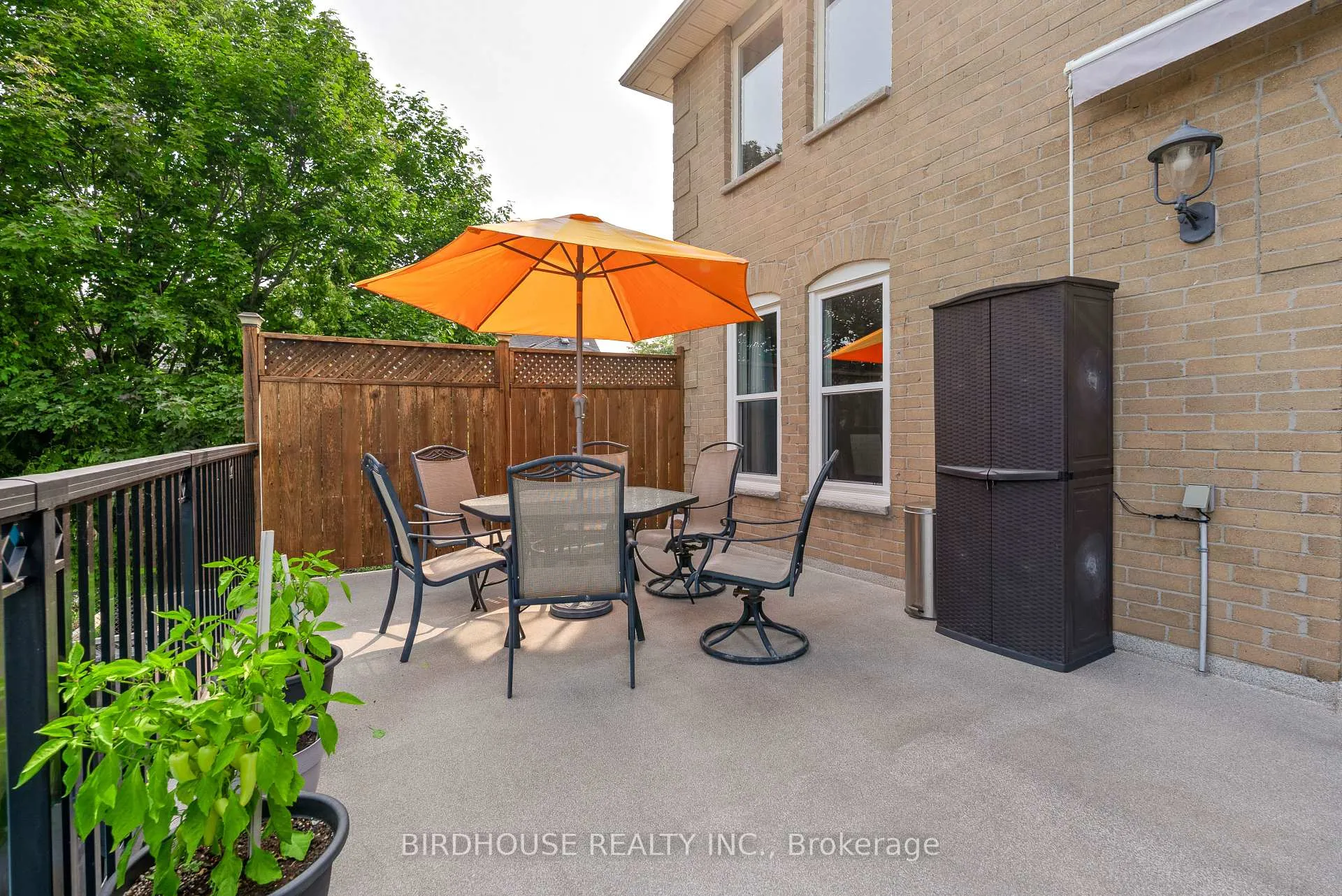Photo 32 of 60 Cornwall Drive, Ajax, Central — HOMEH