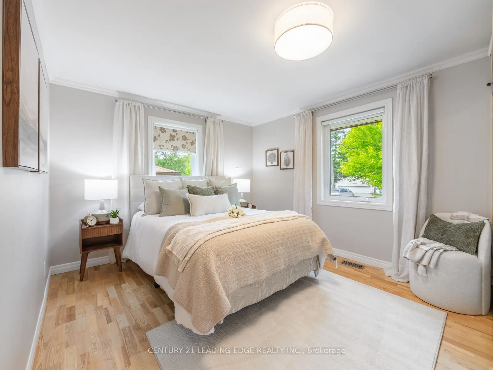 Photo 15 of 2 Daventry Road, Scarborough, Woburn — HOMEH