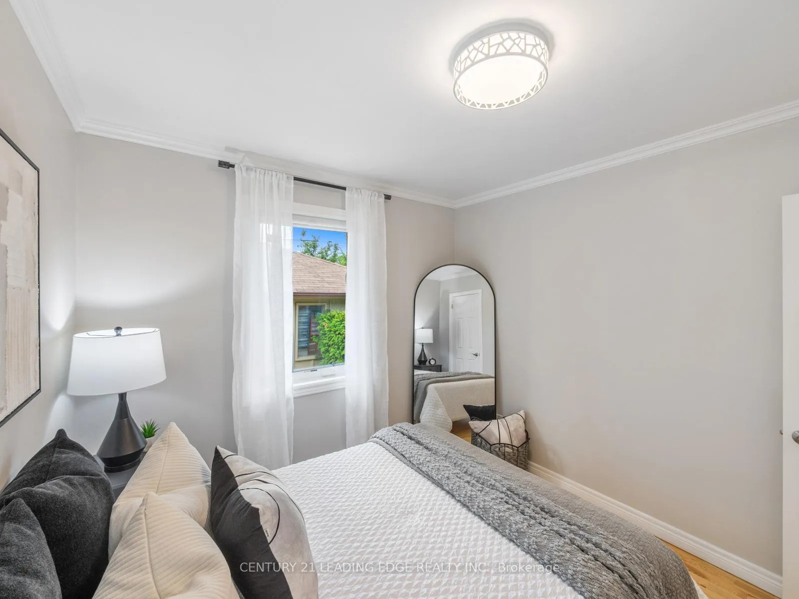 Photo 19 of 2 Daventry Road, Scarborough, Woburn — HOMEH