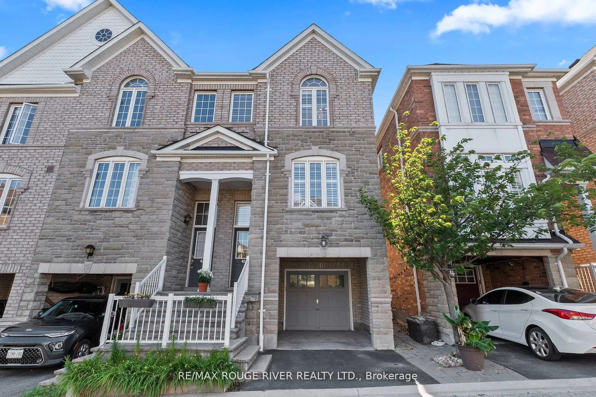 Photo 1 of Unit 43, 530 Kingston Road, Pickering, Woodlands — HOMEH