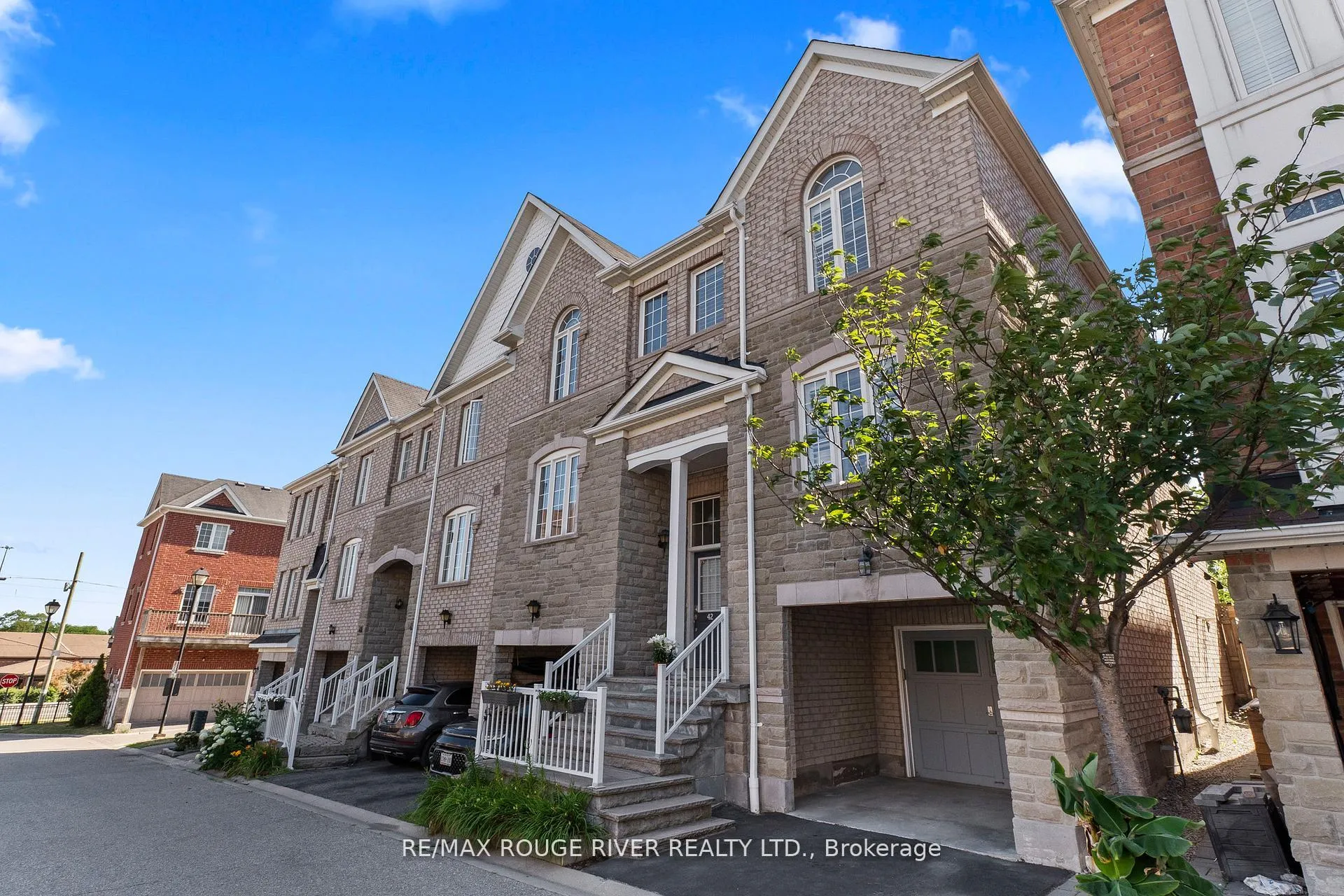 Photo 2 of Unit 43, 530 Kingston Road, Pickering, Woodlands — HOMEH