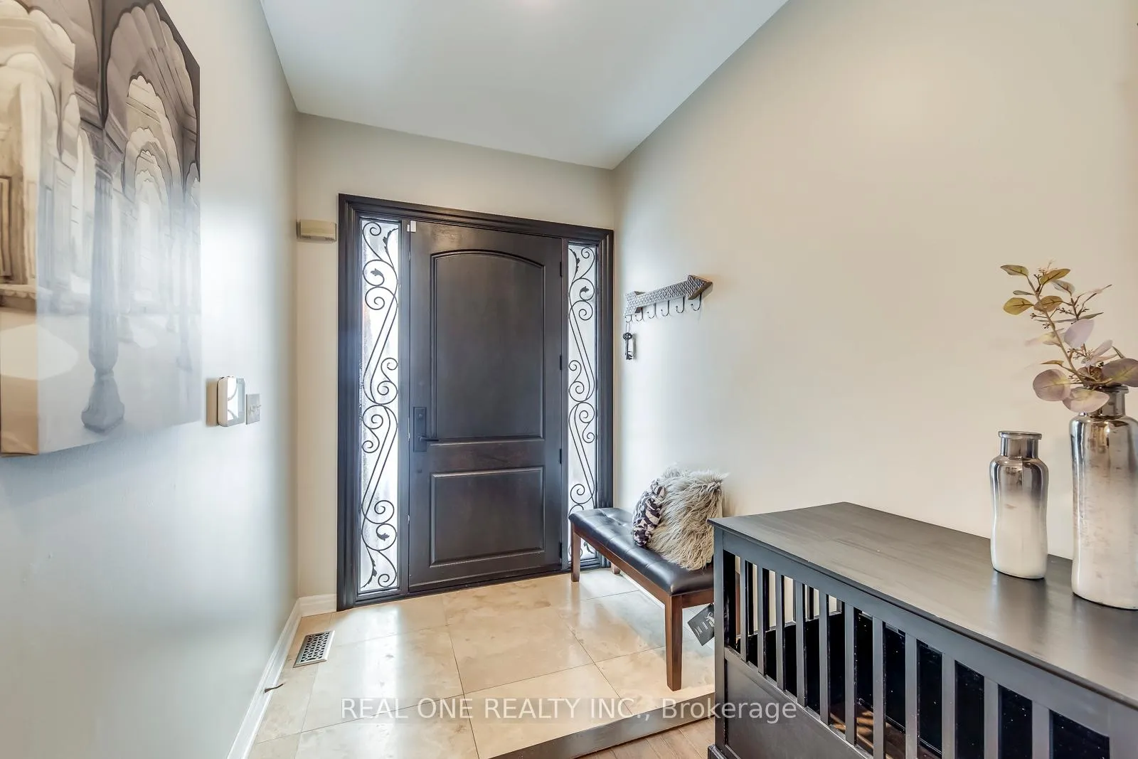Photo 4 of 1247 Agram Drive, Oakville, Joshua Creek — HOMEH