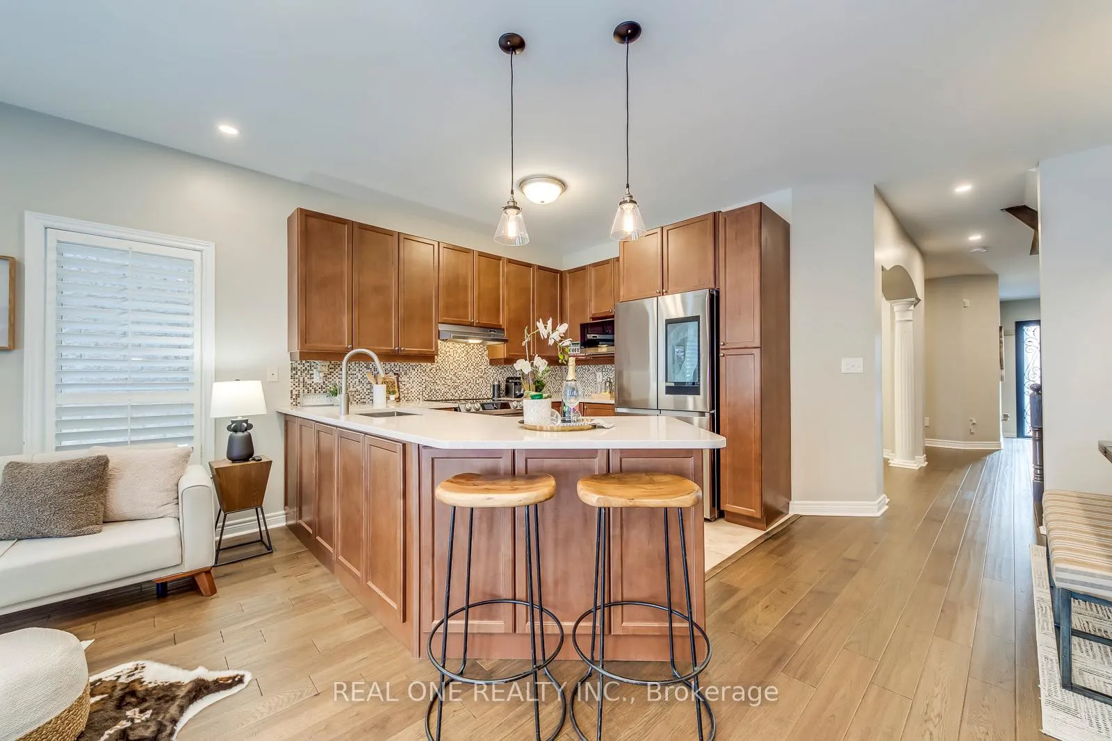 Photo 12 of 1247 Agram Drive, Oakville, Joshua Creek — HOMEH
