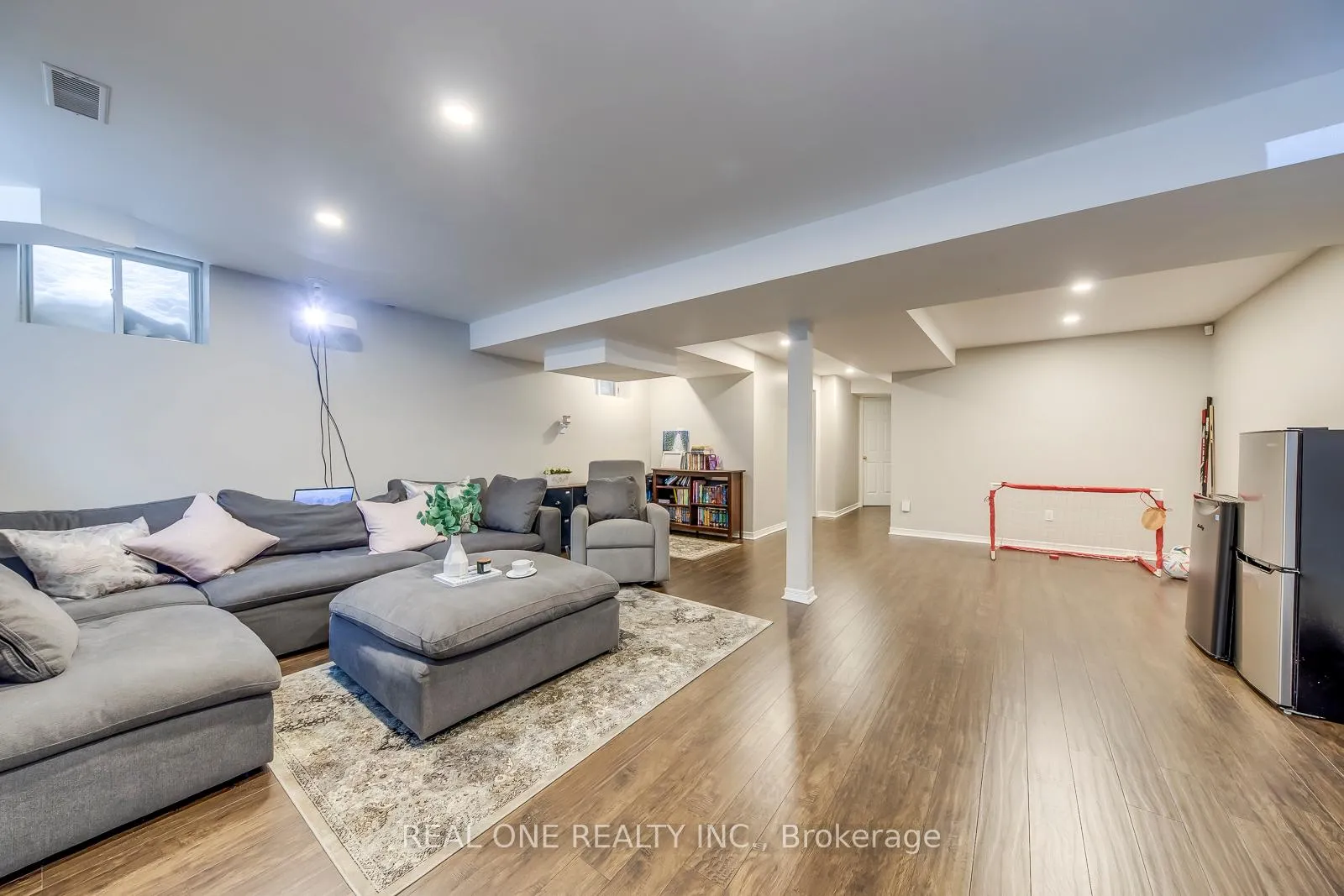 Photo 40 of 1247 Agram Drive, Oakville, Joshua Creek — HOMEH