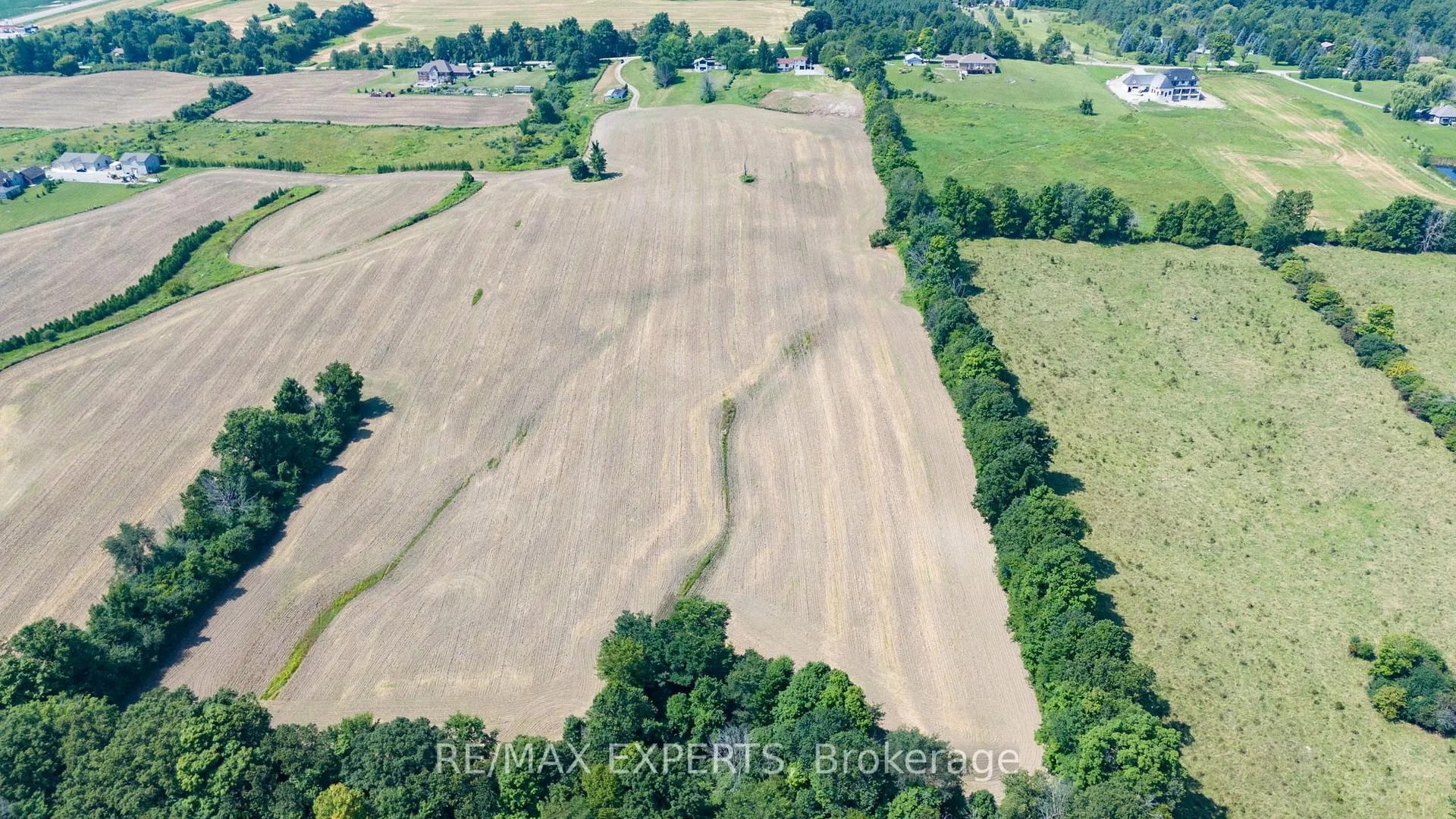 Photo 5 of 1113 17 Side Road, New Tecumseth, Rural New Tecumseth — HOMEH