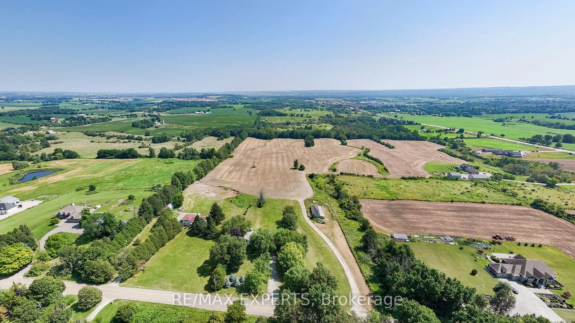 Photo 10 of 1113 17 Side Road, New Tecumseth, Rural New Tecumseth — HOMEH