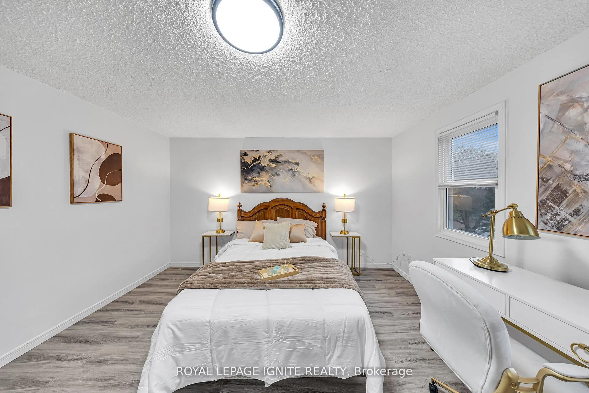 Photo 15 of 431 Cobblehill Drive, Oshawa, Pinecrest — HOMEH