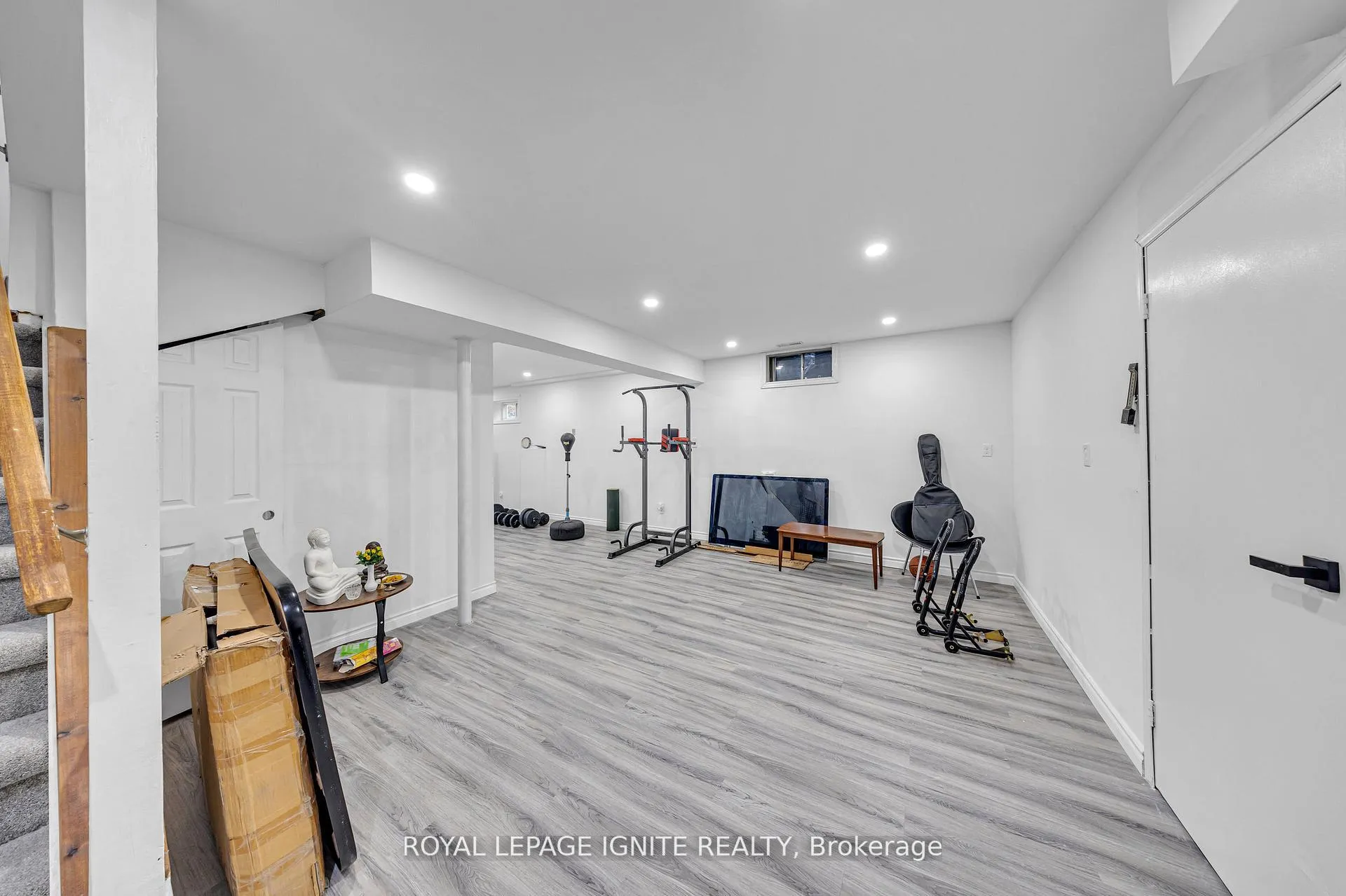 Photo 20 of 431 Cobblehill Drive, Oshawa, Pinecrest — HOMEH