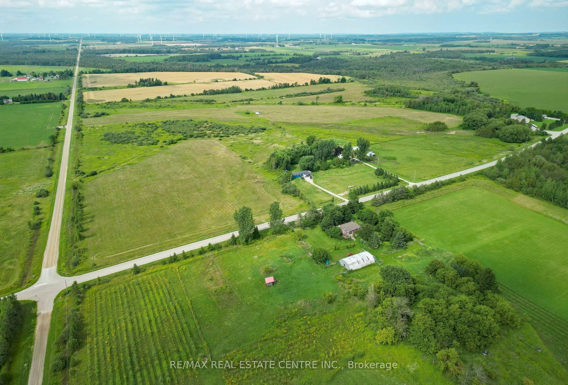 Photo 13 of 383299 20 Side Road, Amaranth, Rural Amaranth — HOMEH