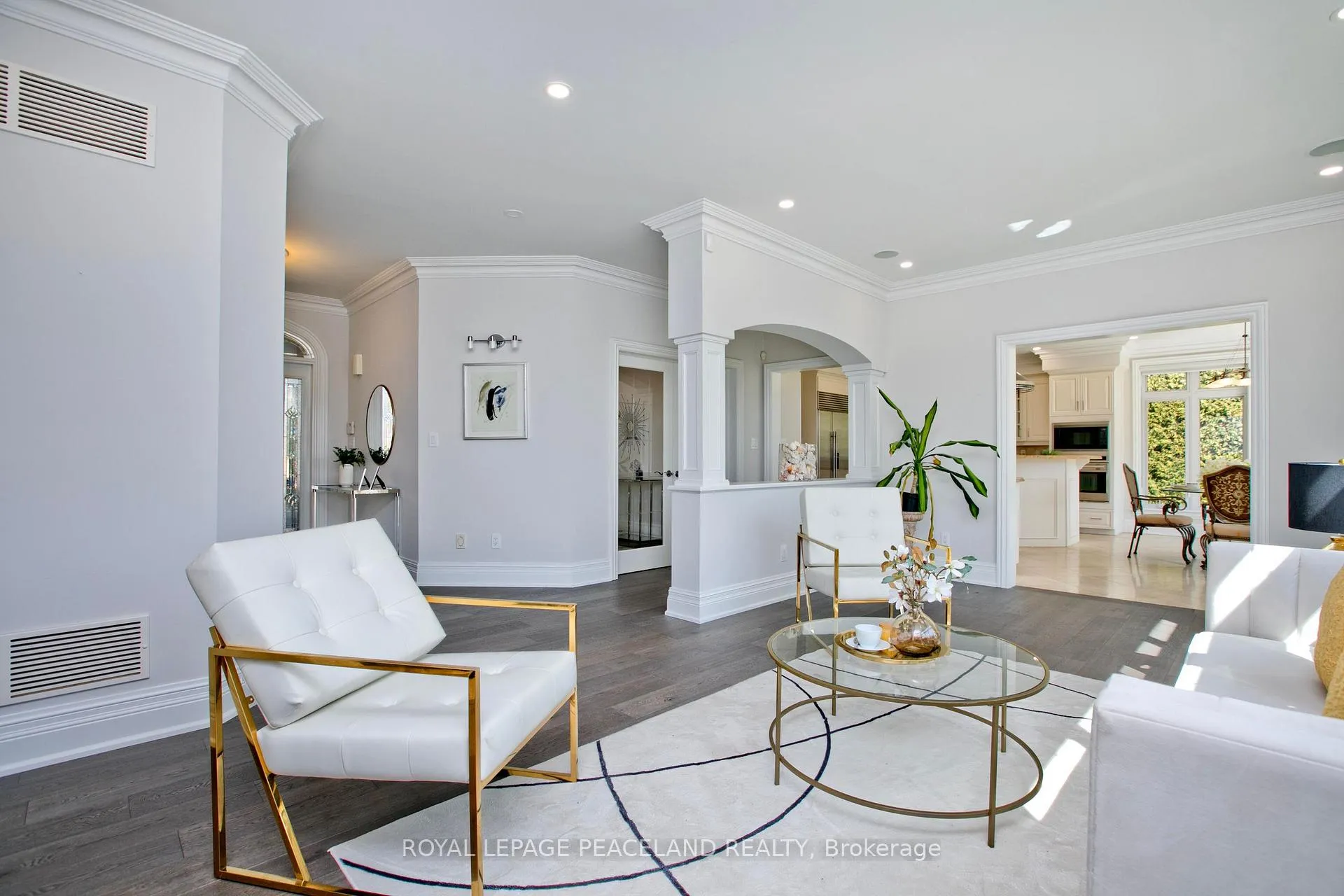 Photo 8 of 3 River Bend Road, Markham, Village Green-South Unionville — HOMEH