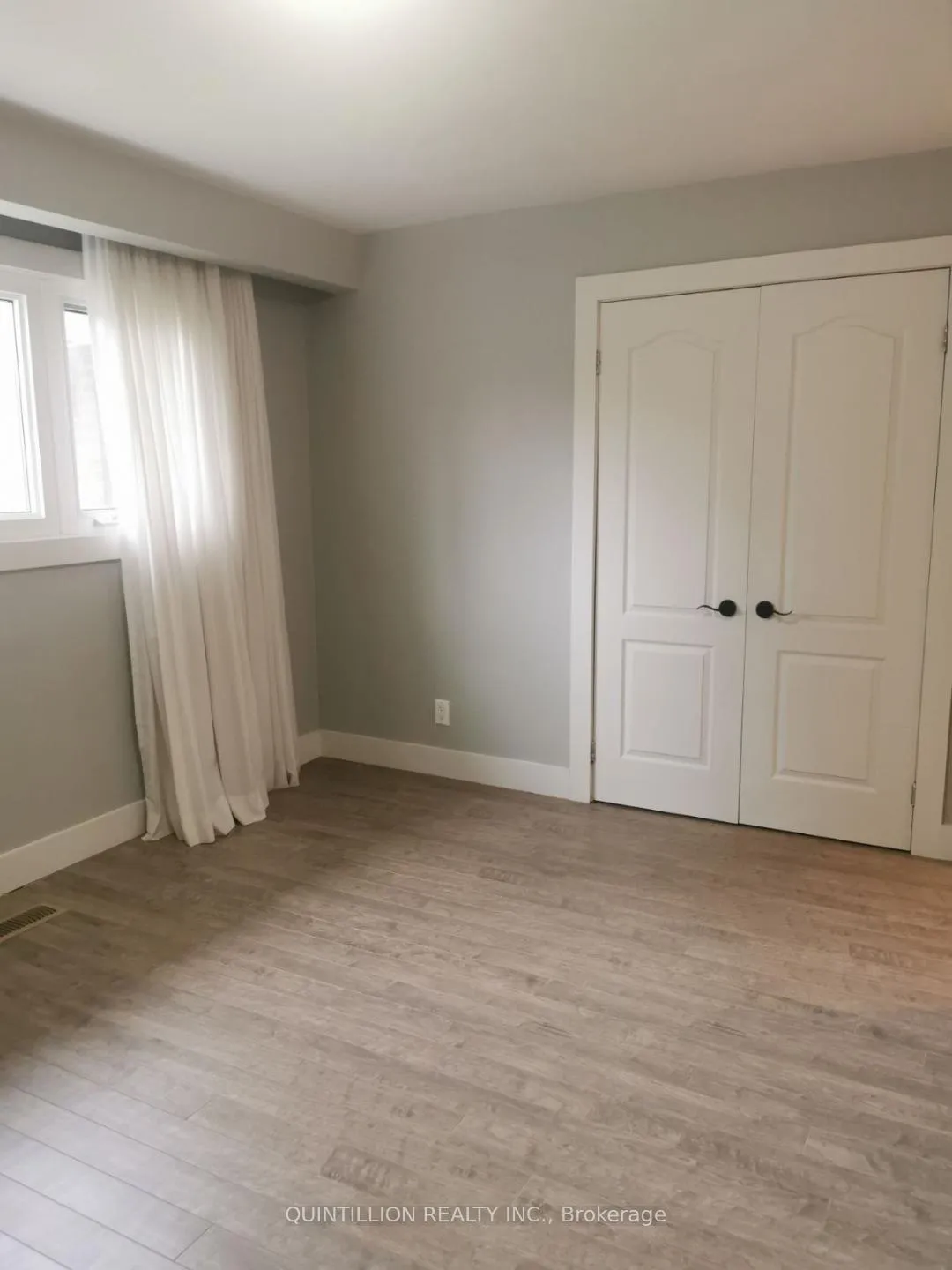 Photo 6 of 17 Tordale Crescent, Scarborough, Bendale — HOMEH