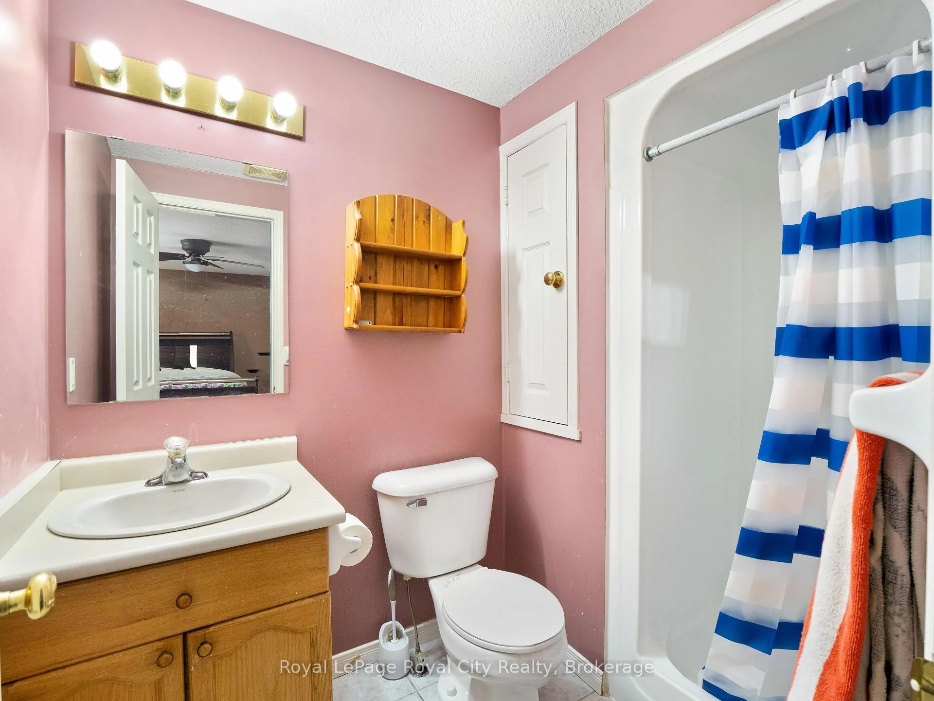 Photo 17 of 47 Schroder Crescent, Guelph, Grange Road — HOMEH