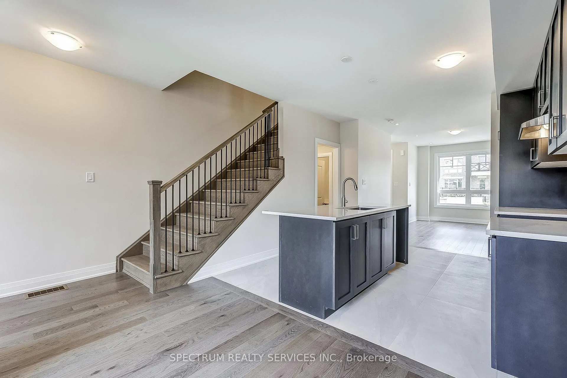 Photo 13 of 38 Lindcrest Manor, Markham, Cornell — HOMEH
