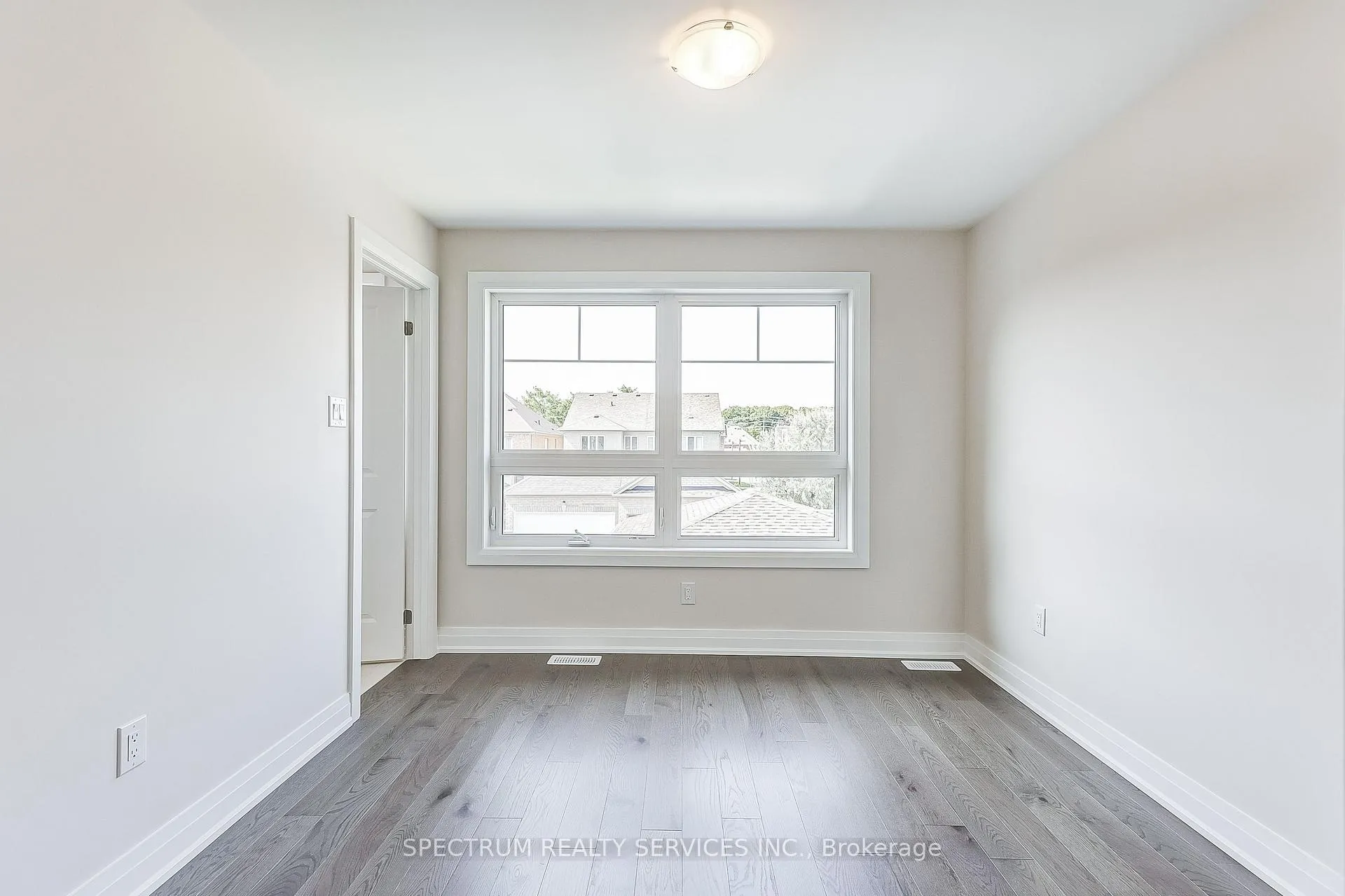 Photo 20 of 38 Lindcrest Manor, Markham, Cornell — HOMEH