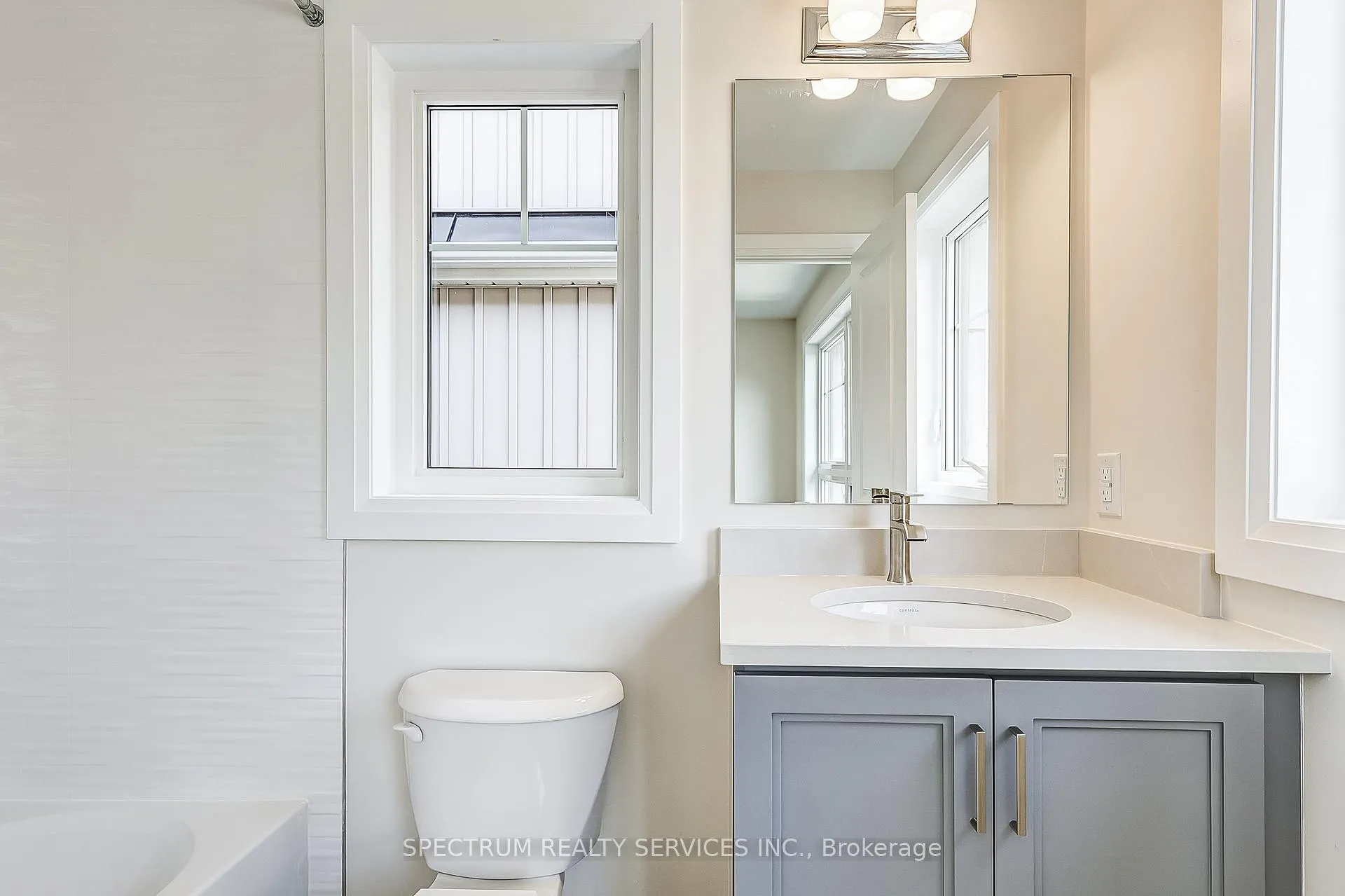 Photo 23 of 38 Lindcrest Manor, Markham, Cornell — HOMEH