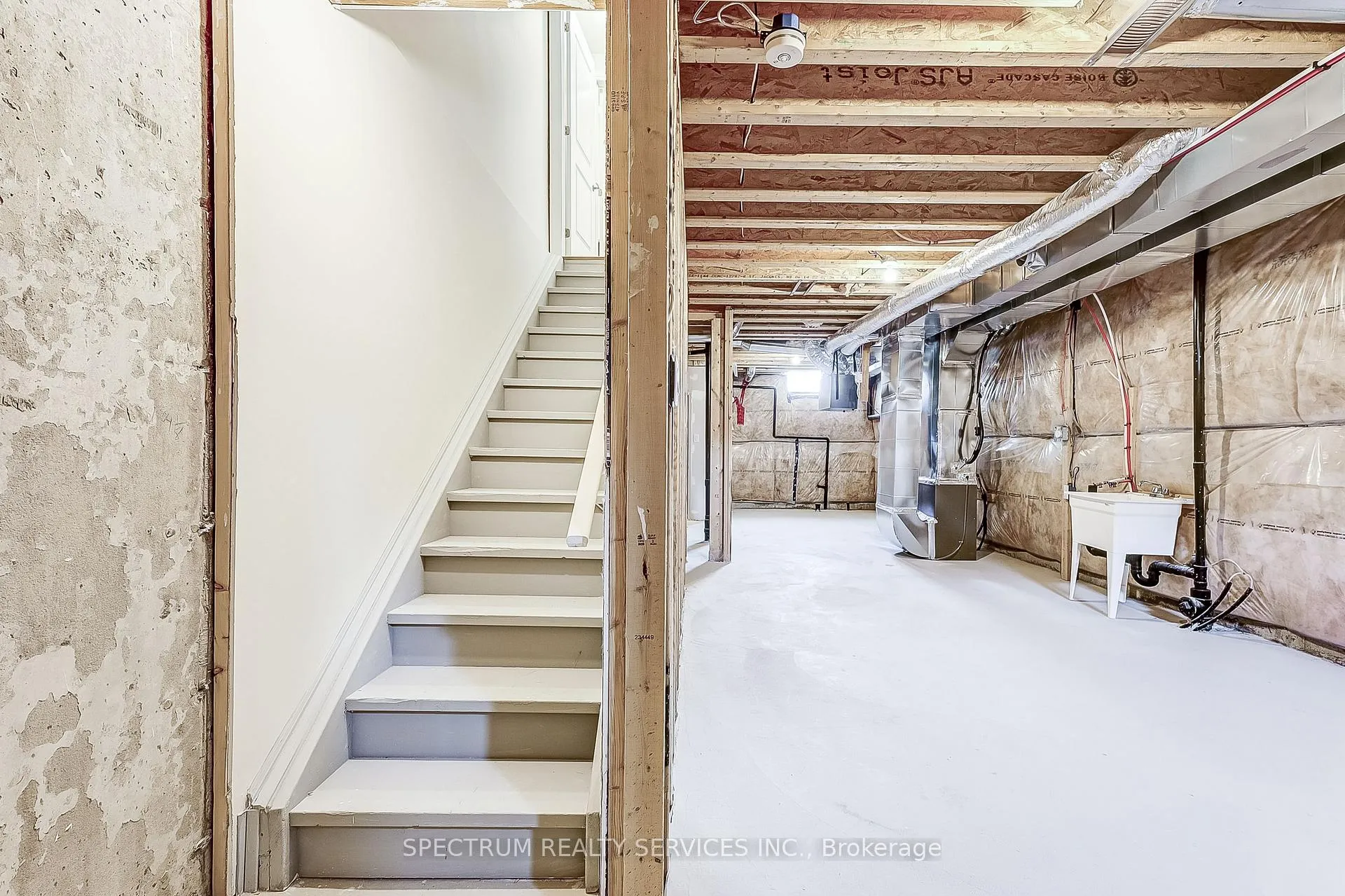 Photo 26 of 38 Lindcrest Manor, Markham, Cornell — HOMEH
