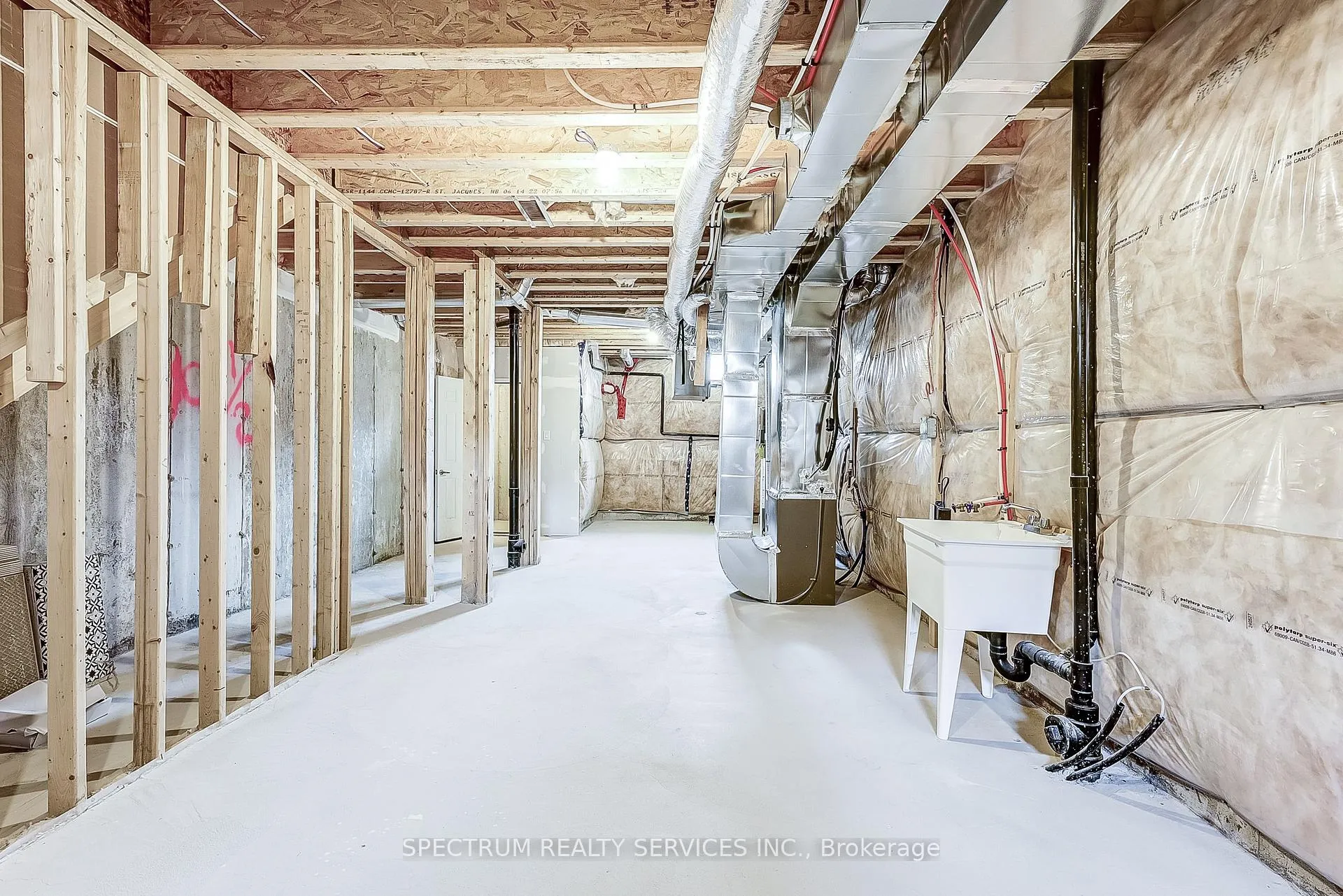 Photo 27 of 38 Lindcrest Manor, Markham, Cornell — HOMEH