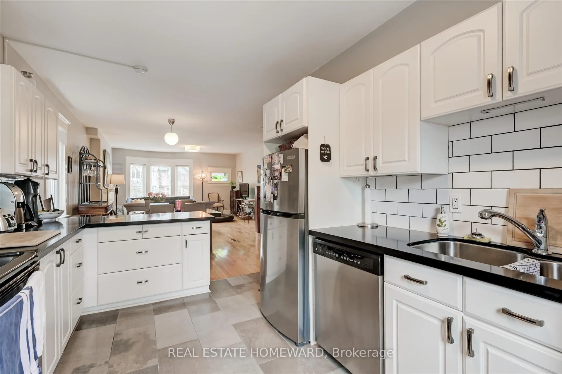 Photo 11 of 167 Wineva Avenue, Toronto, The Beaches — HOMEH