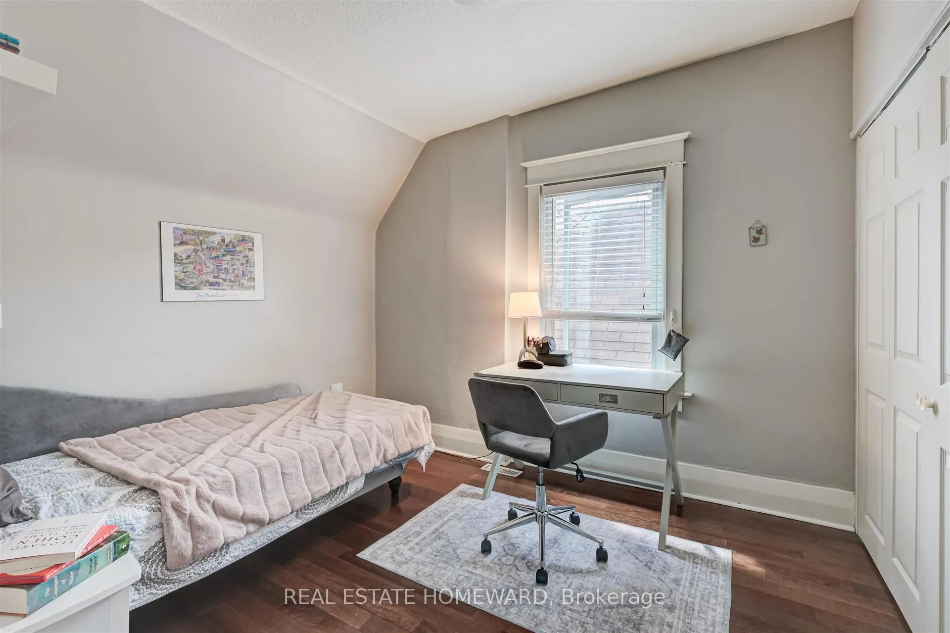 Photo 17 of 167 Wineva Avenue, Toronto, The Beaches — HOMEH