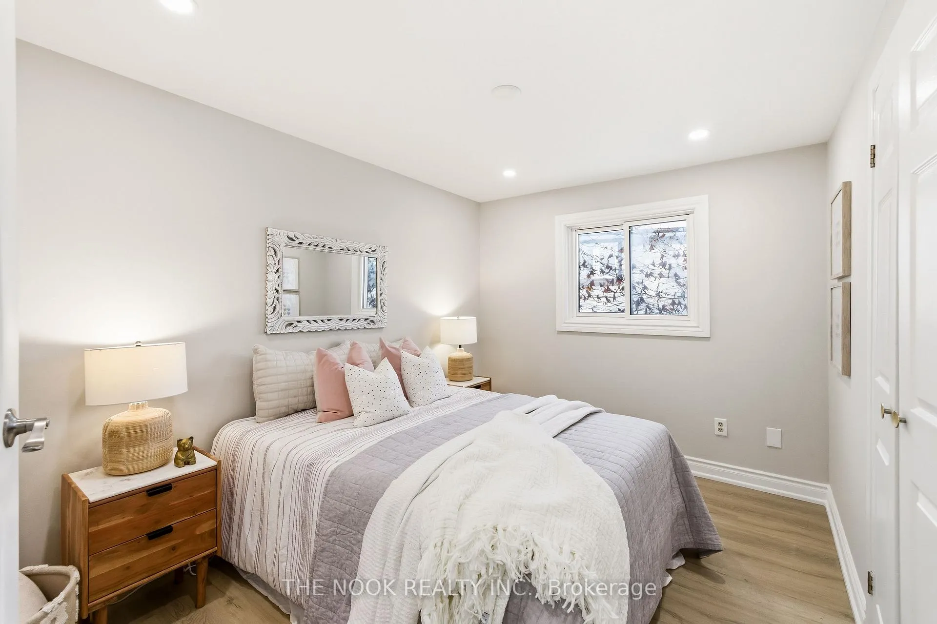 Photo 21 of 629 Capilano Crescent, Oshawa, Donevan — HOMEH